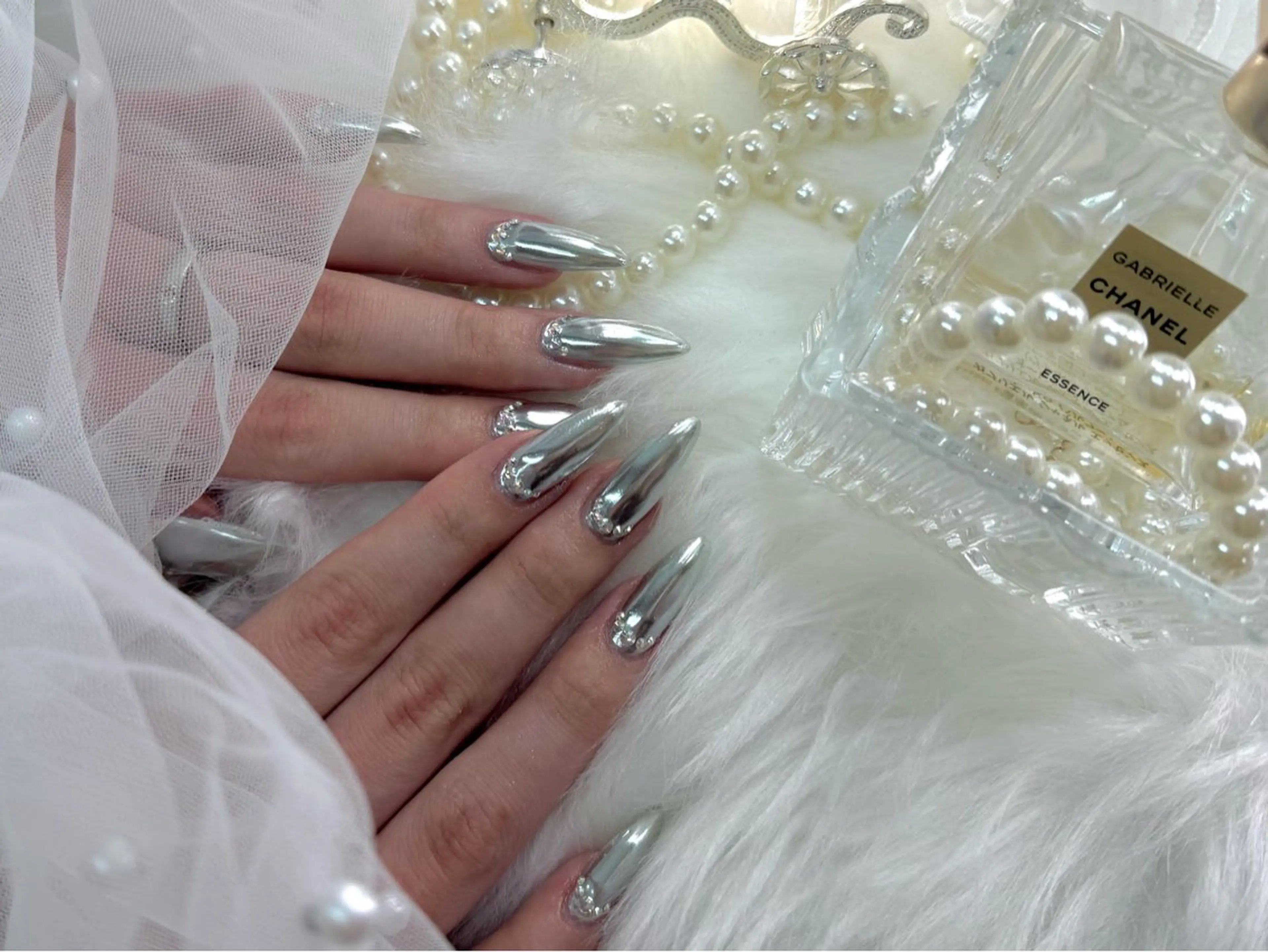 ネイル ミラーネイル ハンドネイル 🫧Rio🫧ネイル /渋谷🫧ワンホンのネイルデザイン