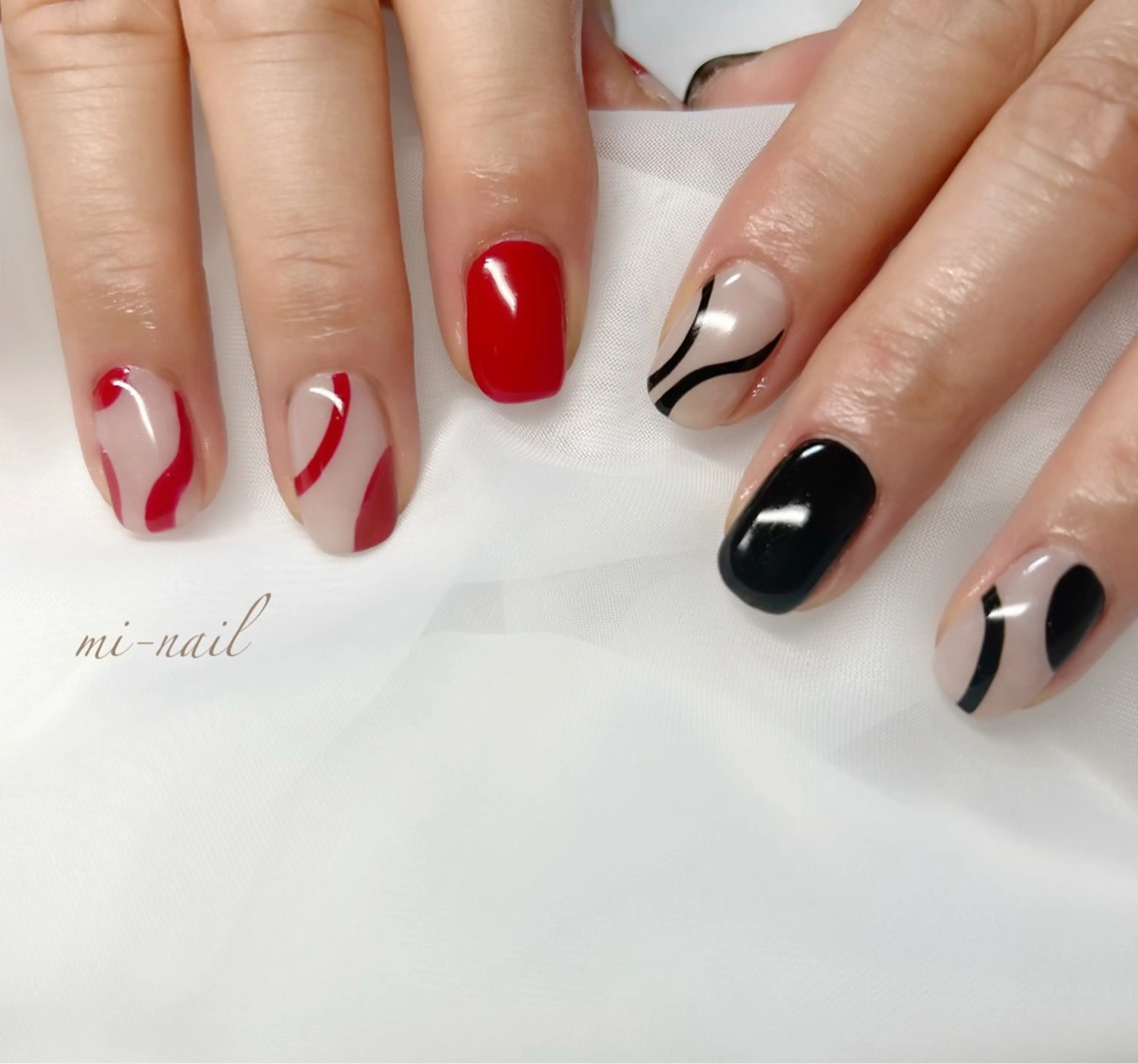 ネイル ハンドネイル ..mi-nail ..のネイルデザイン
