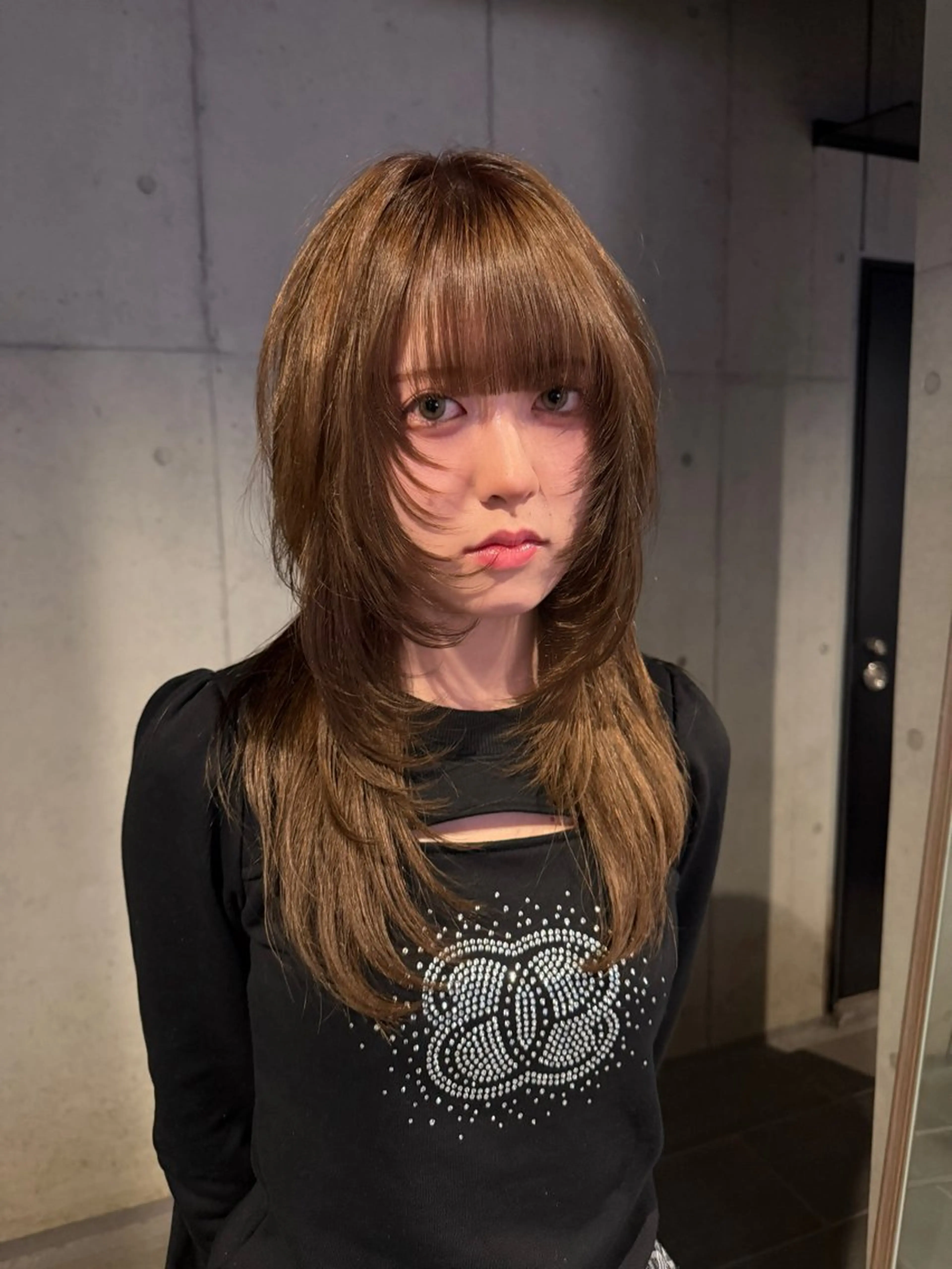 ロング カラー 顔まわりレイヤー ハッシュカット レイヤーカット カット ヘアカラー 似合わせウルフ/ レイヤー/山本祐輔のヘアスタイル