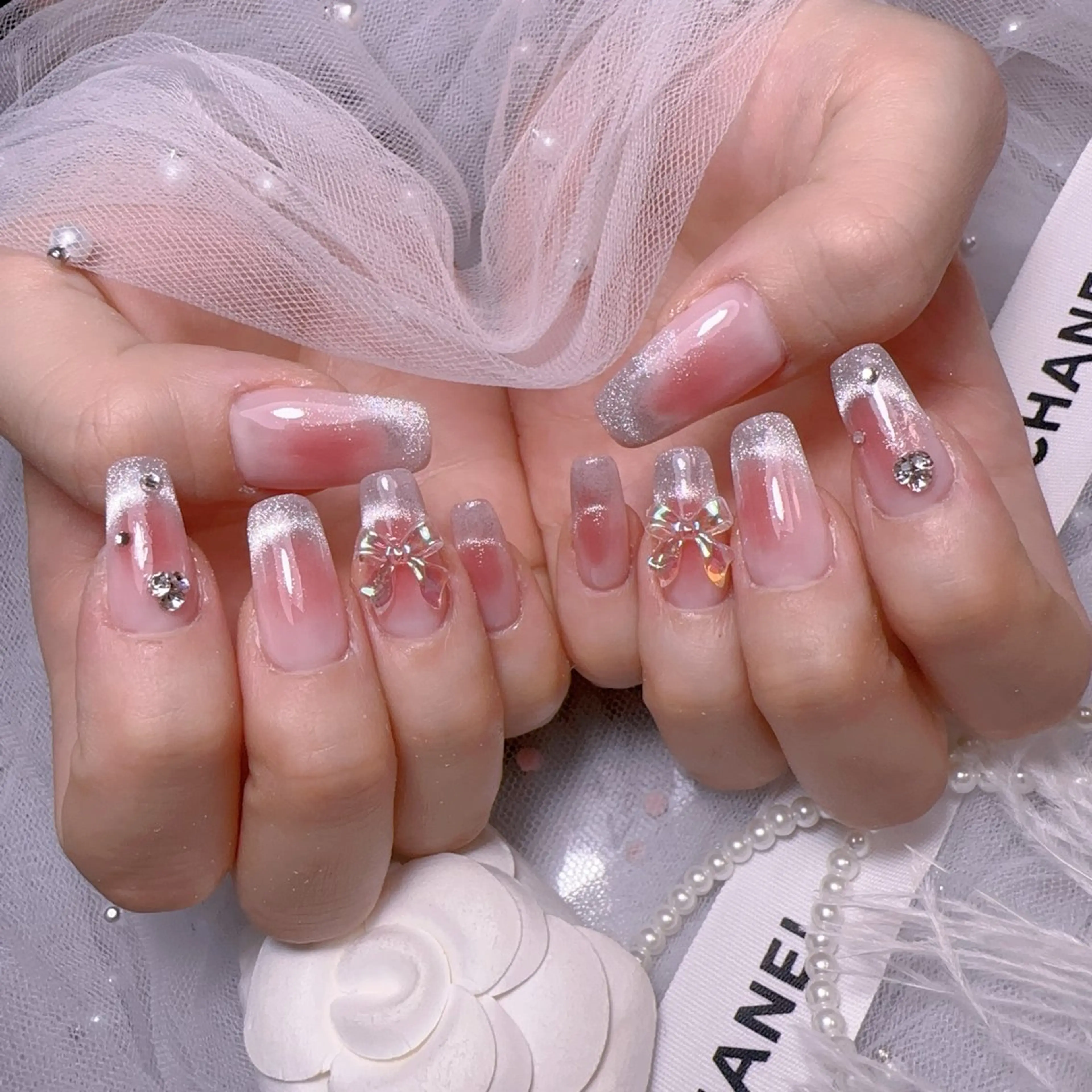 ネイル オーロラネイル フットネイル 韓国ネイル ラメ(グリッター) ラメグラデーション ハンドネイル Belle nail salon 新小岩のネイルデザイン