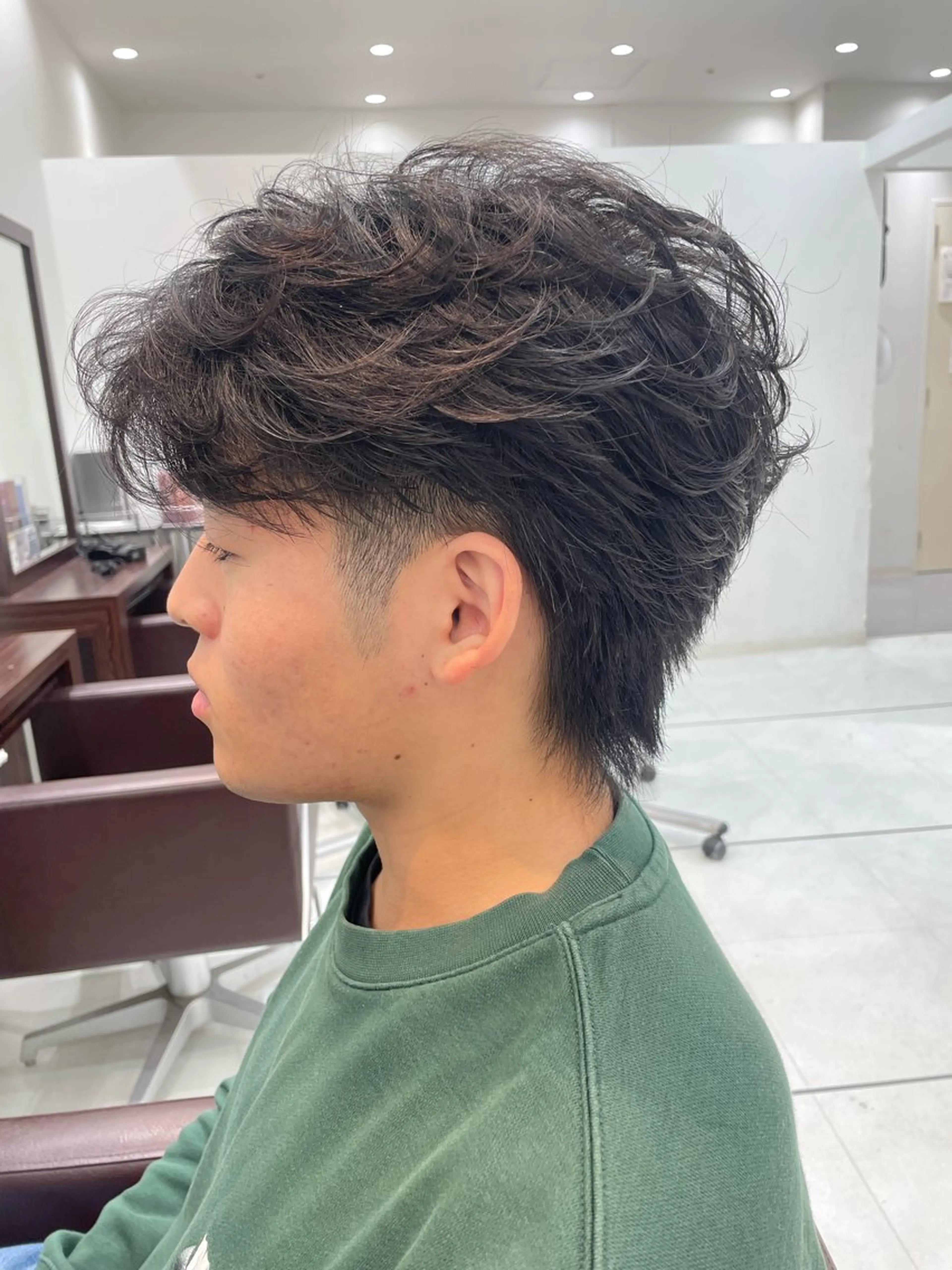 パーマ メンズ フェザーパーマ メンズパーマ カット パーマ 【千葉駅南口歩1分】 MAKAのヘアスタイル