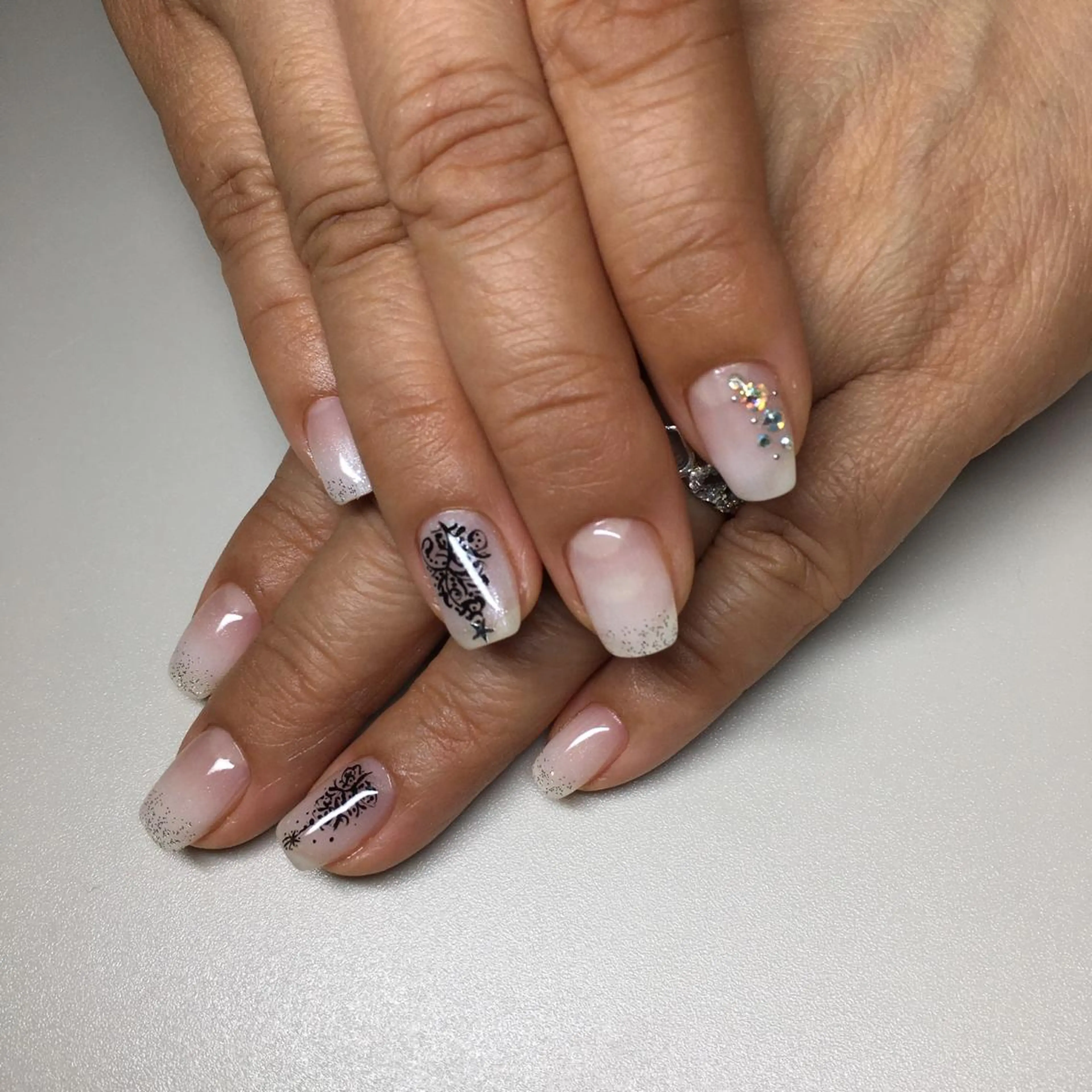 ネイル ハンドネイル kipinail 川﨑えりかのネイルデザイン