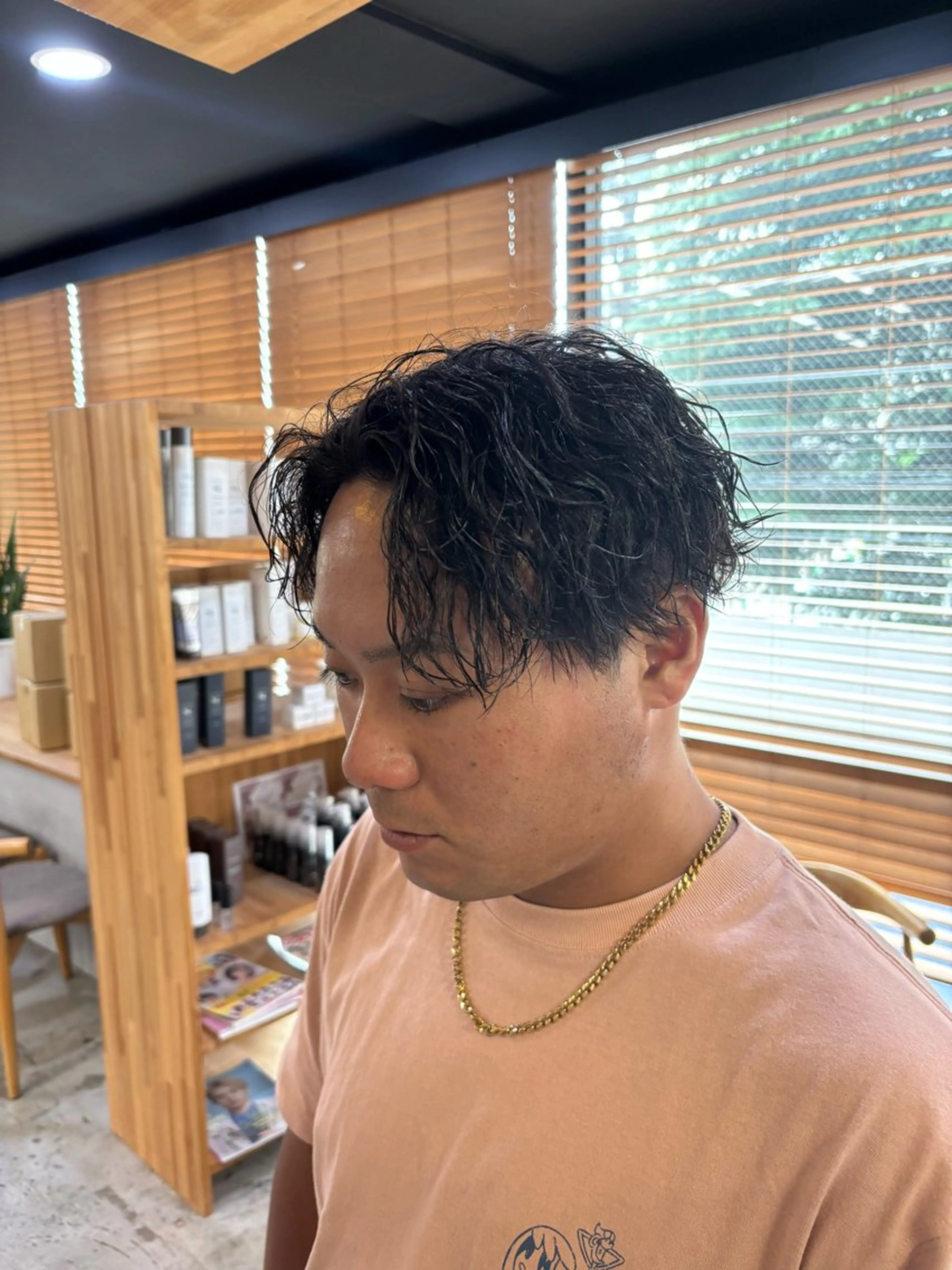 パーマ メンズ mono / Manatoのヘアスタイル