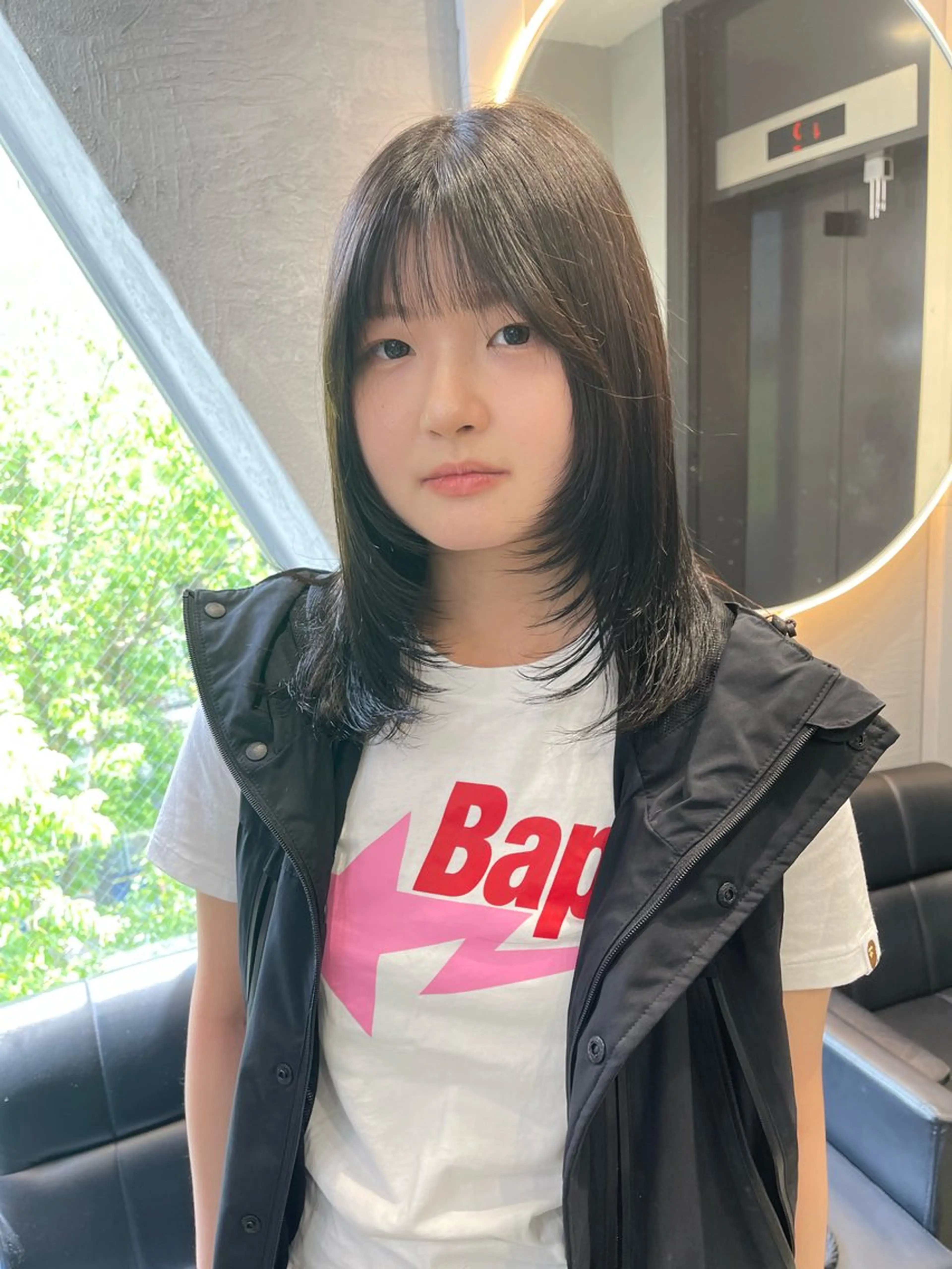 セミロング カット TATSUブリーチ/ ミルクティーベージュのヘアスタイル