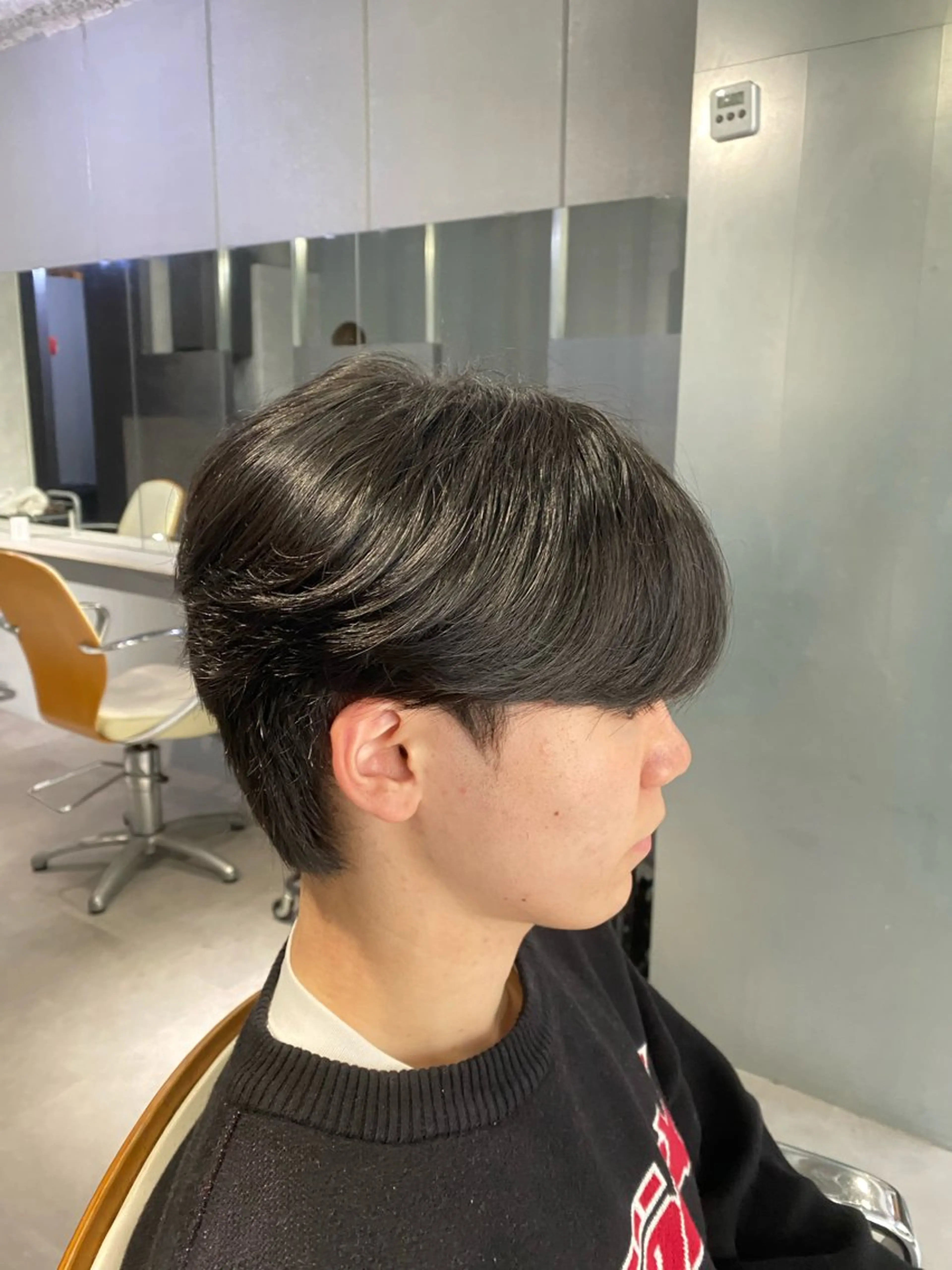 メンズ メンズ韓国風 刈り上げ カット 和 ／韓国メンズスタイルのヘアスタイル