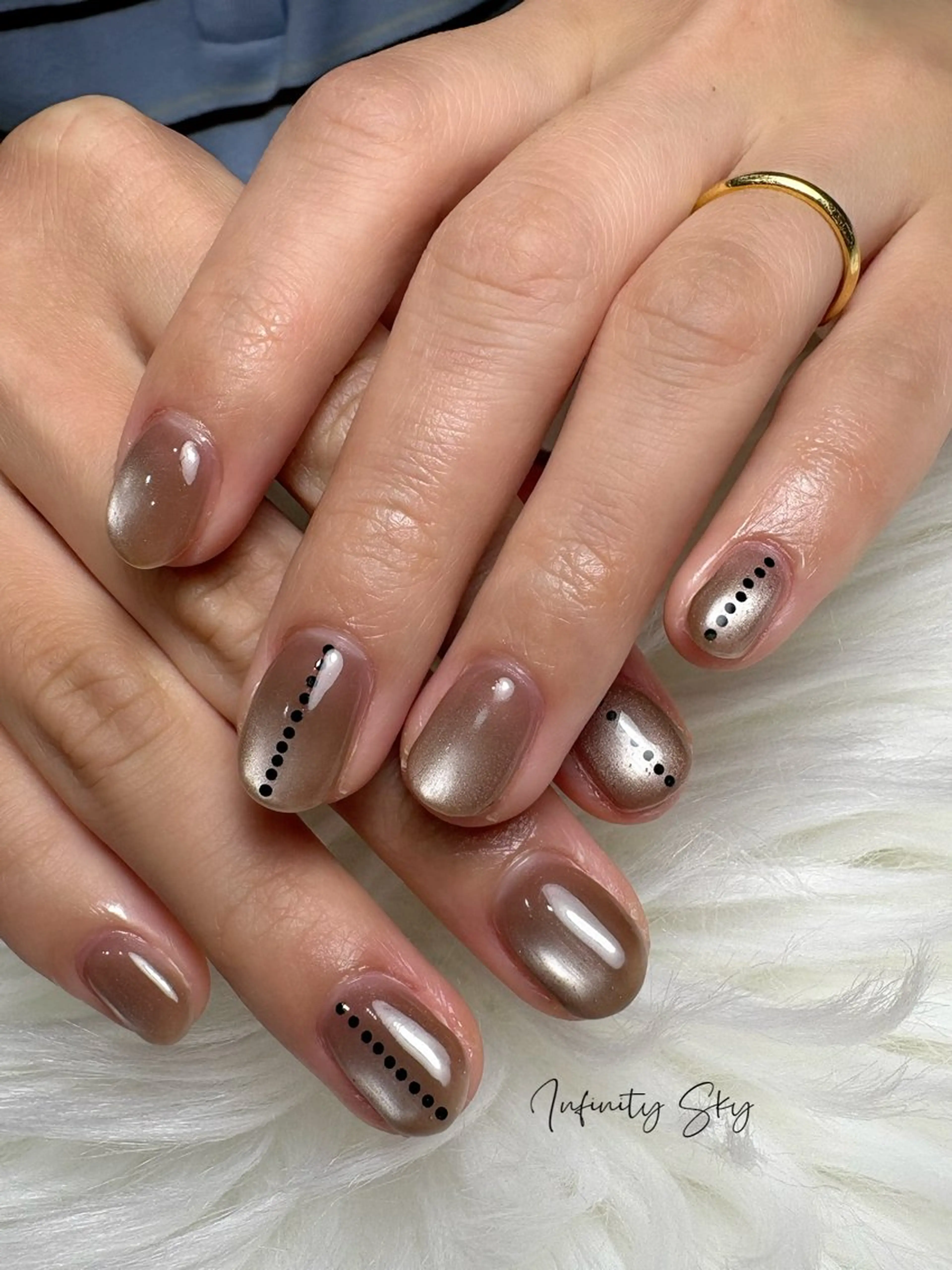 ネイル マグネットネイル infinity skyのネイルデザイン