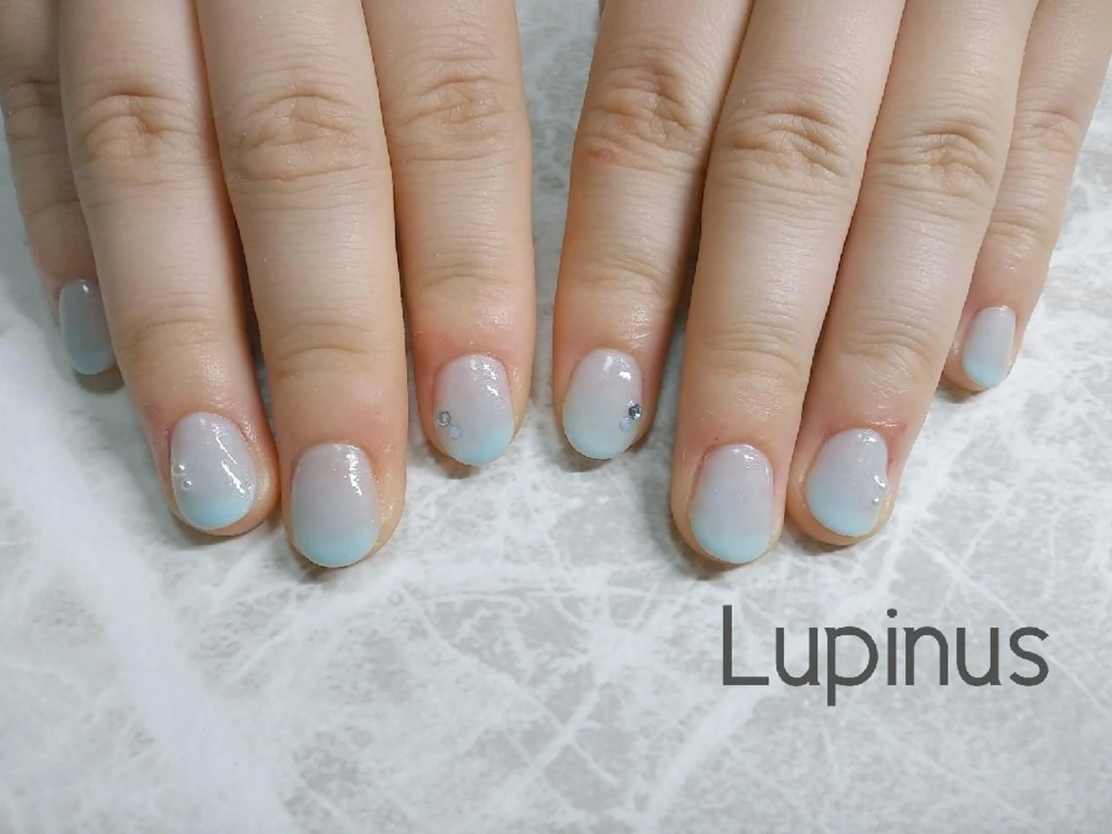 ネイル ブルー クリアネイル グラデーション Lupinus ルピナスのネイルデザイン