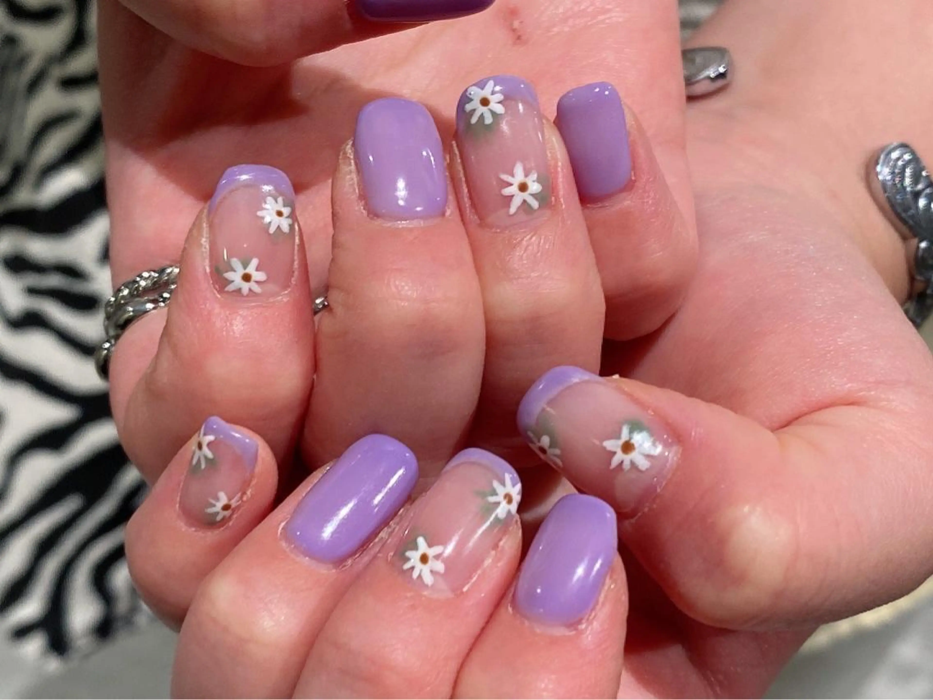 ネイル MIKU🌿 ネイル&まつげパーマのマツエク・マツパデザイン