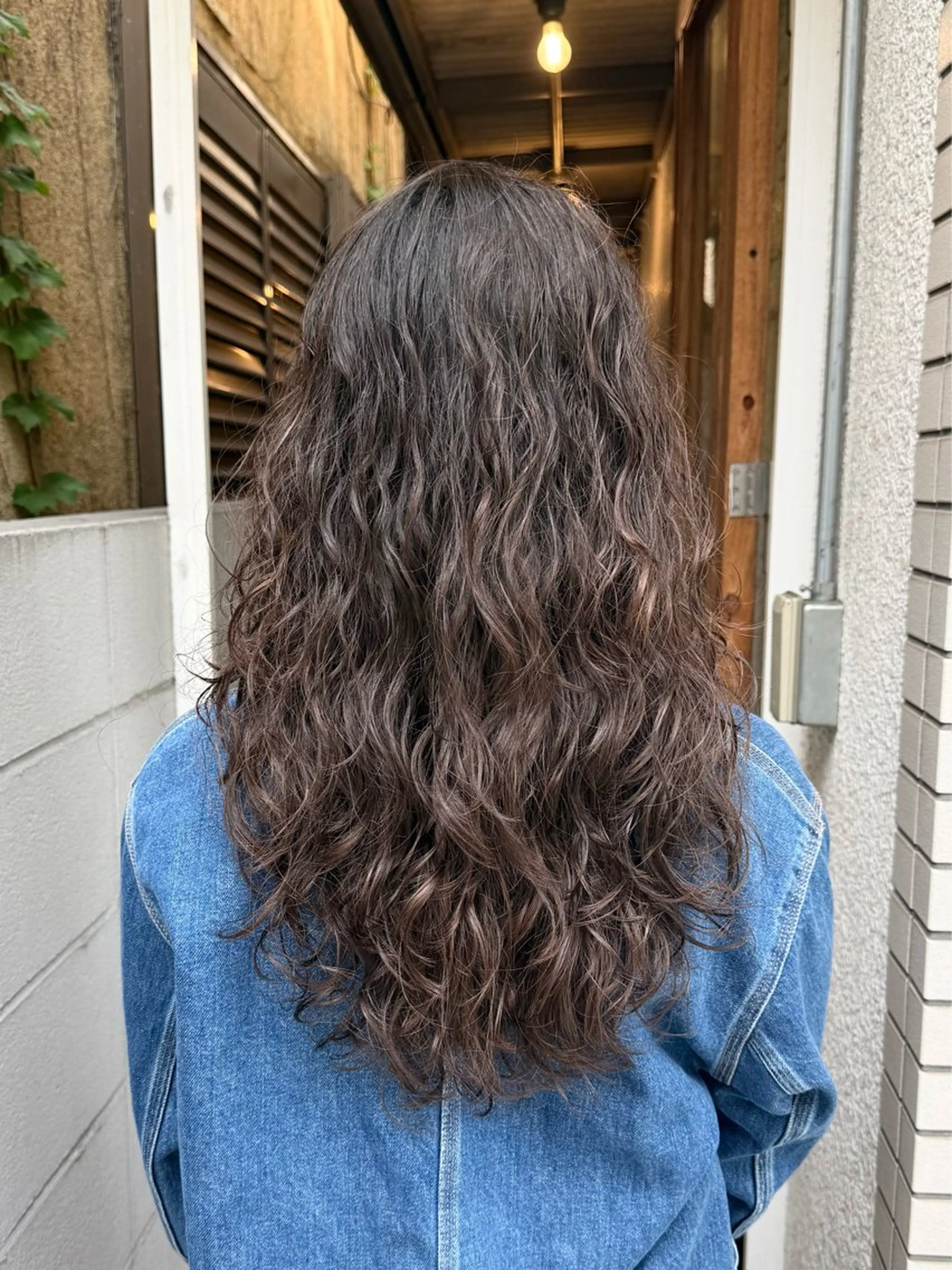 ロング パーマ 縮毛矯正 カット パーマ トリートメント 吉田 光佑のヘアスタイル