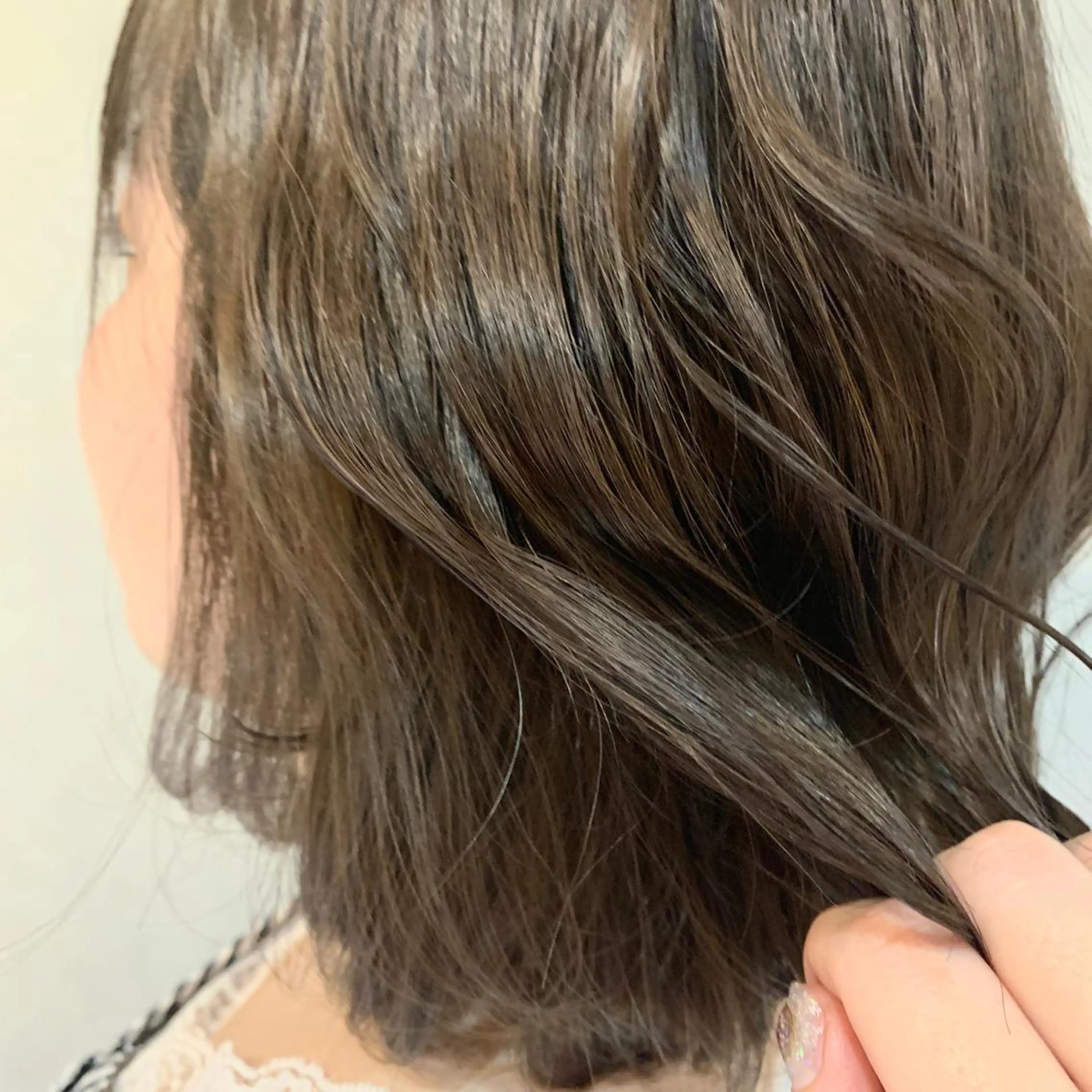 ミディアム カラー 縮毛矯正 トリートメント ︎︎🧸 ユリ ︎︎🧸のヘアスタイル