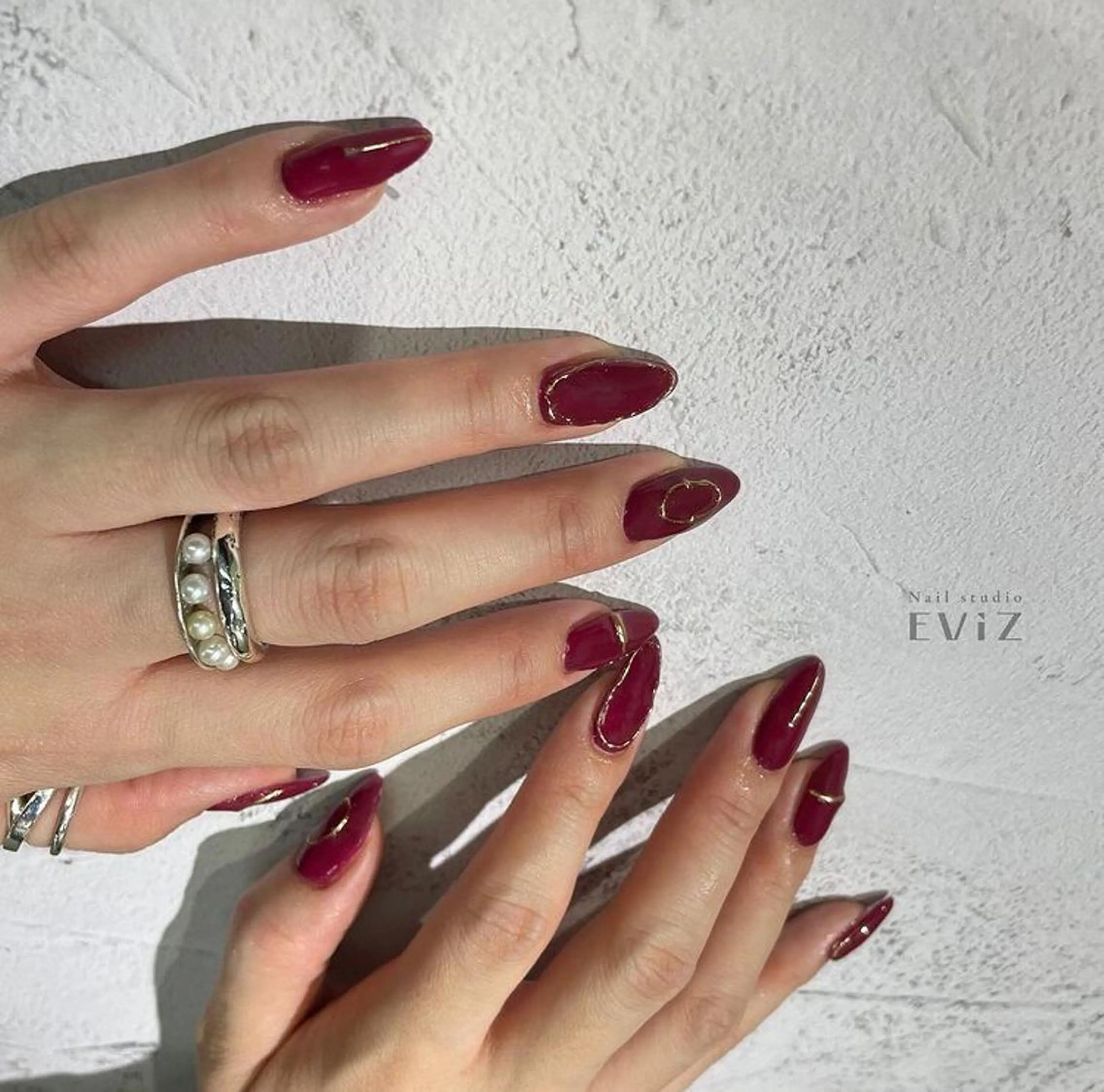 ネイル nailstudio eviz新宿店のネイルデザイン