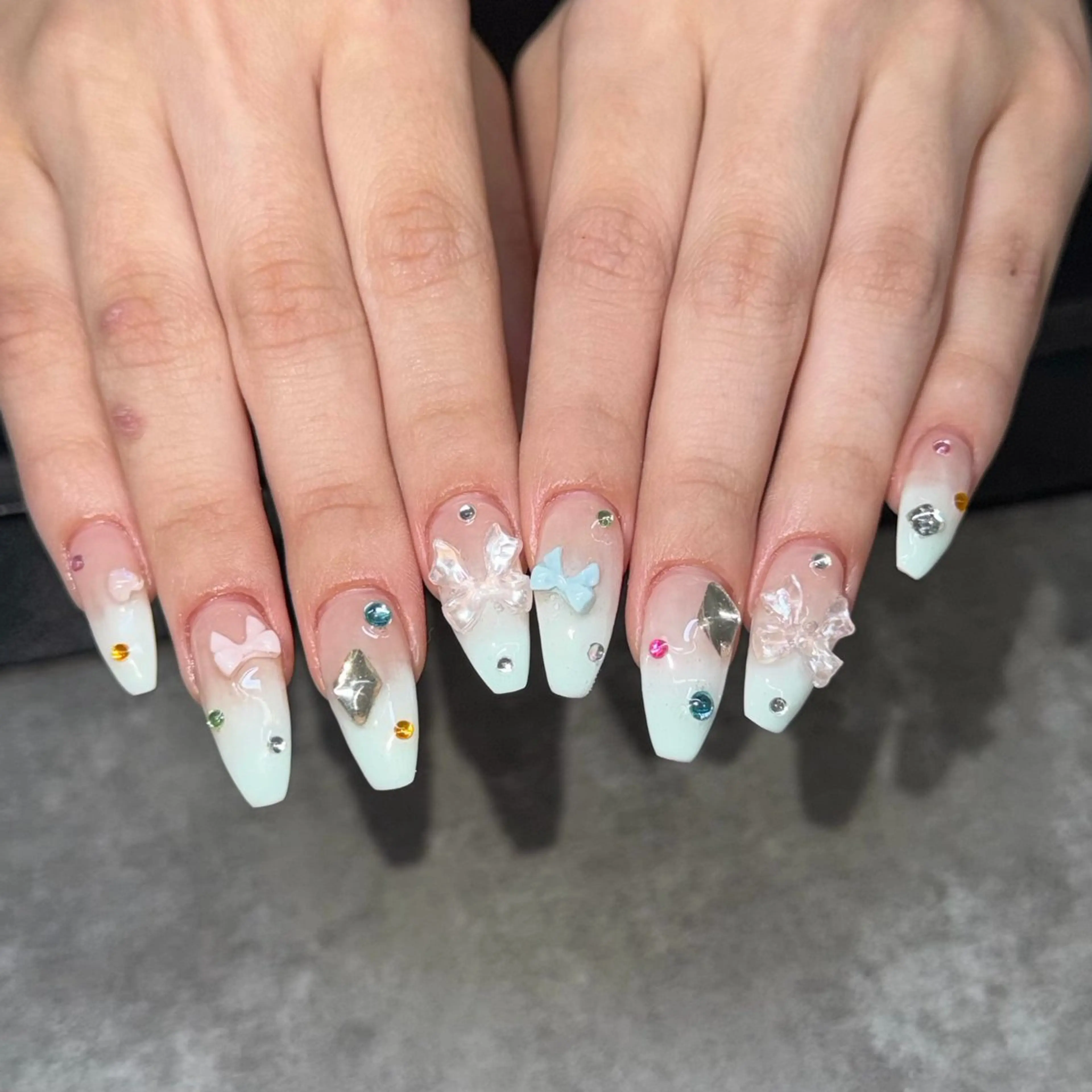 ネイル ハンドネイル cocoro🖤 長さだし/個性派のネイルデザイン
