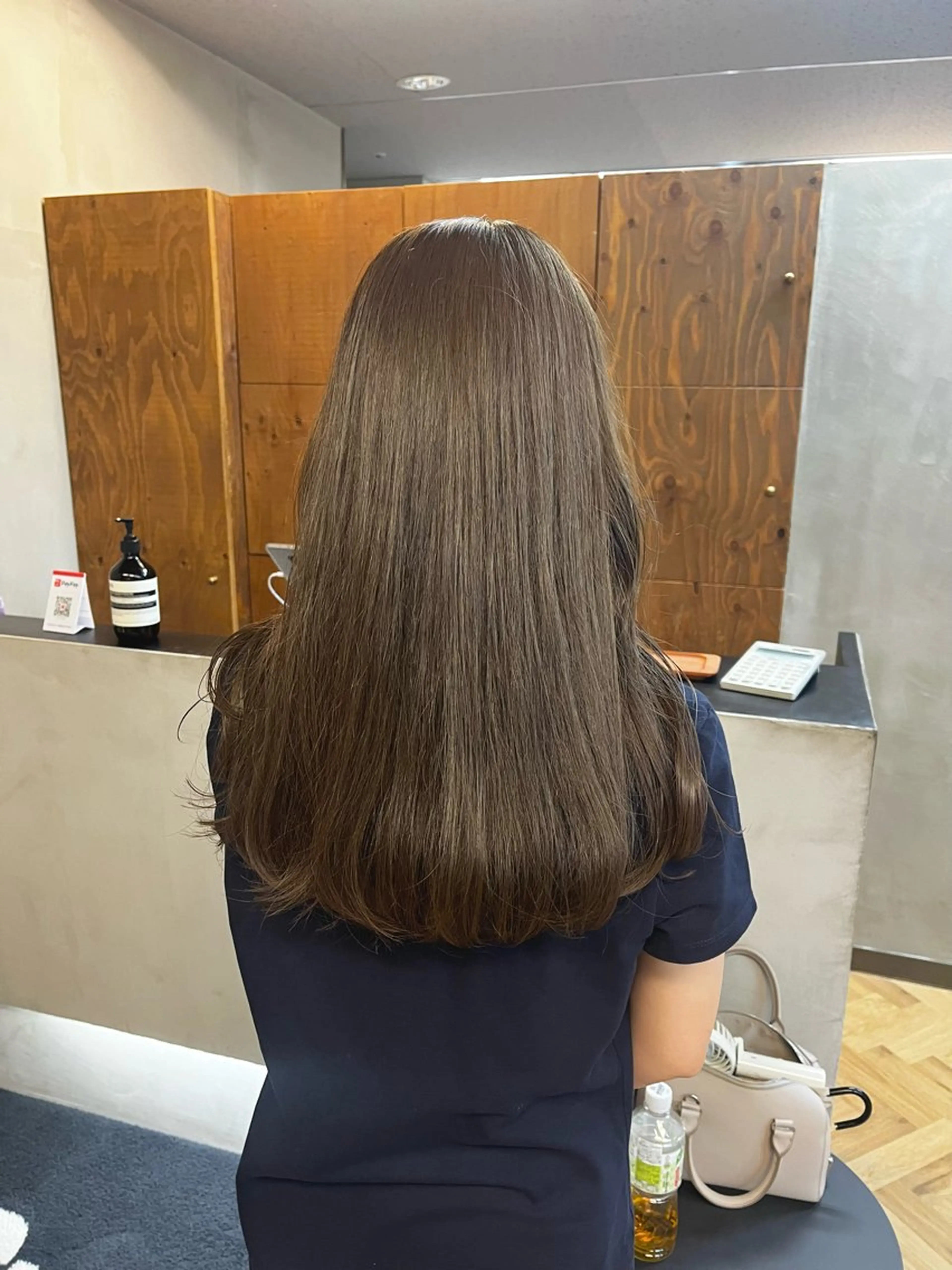 ロング カラー ヘアアレンジ ベージュカラー ブリーチ 透明感カラー ダブルカラー ブリーチなしカラー カット ヘアカラー トリートメント ena/ブリーチなし 透明感・レイヤー🎀のヘアスタイル