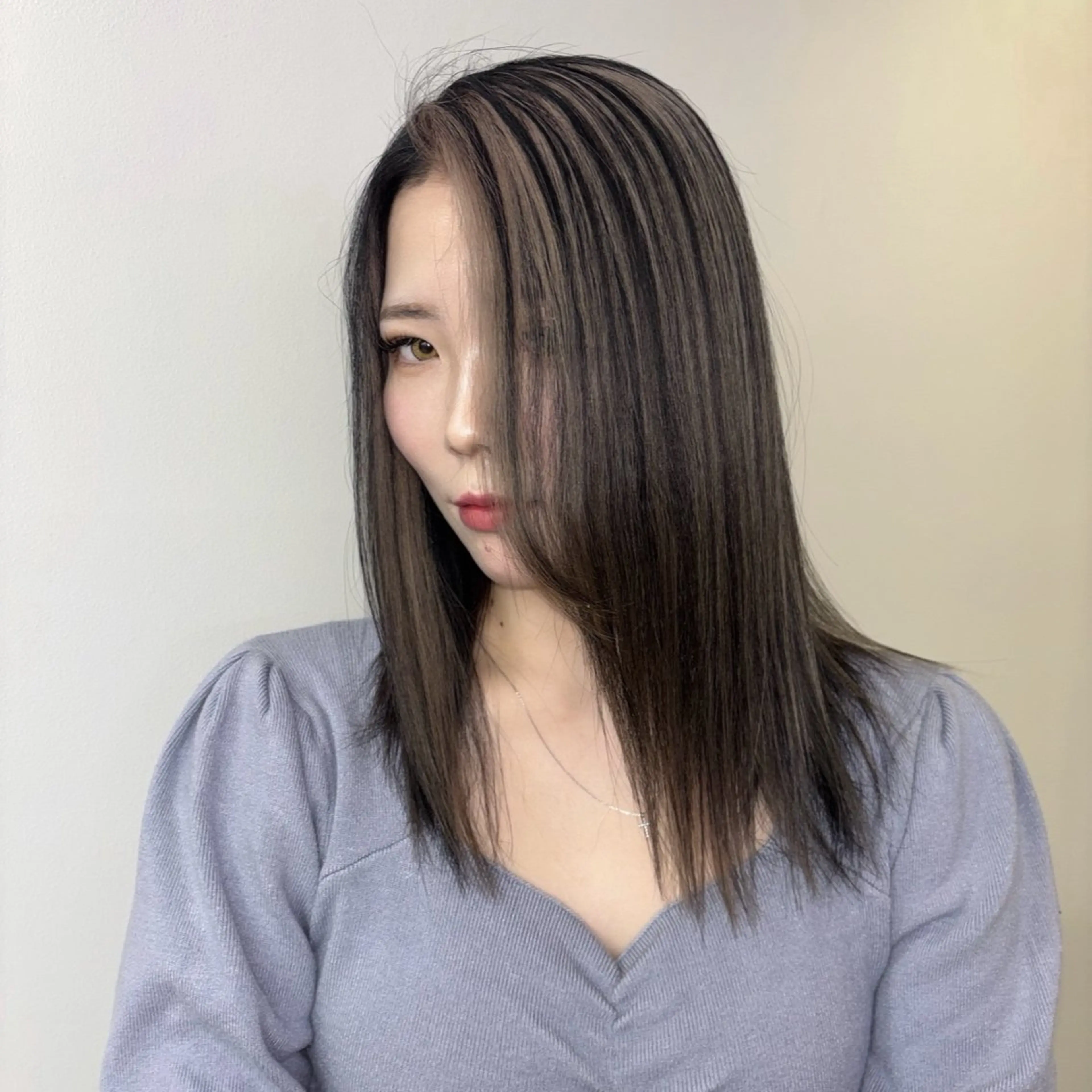 セミロング カラー ヘアカラー Ren. 🦋デザインカラーのヘアスタイル