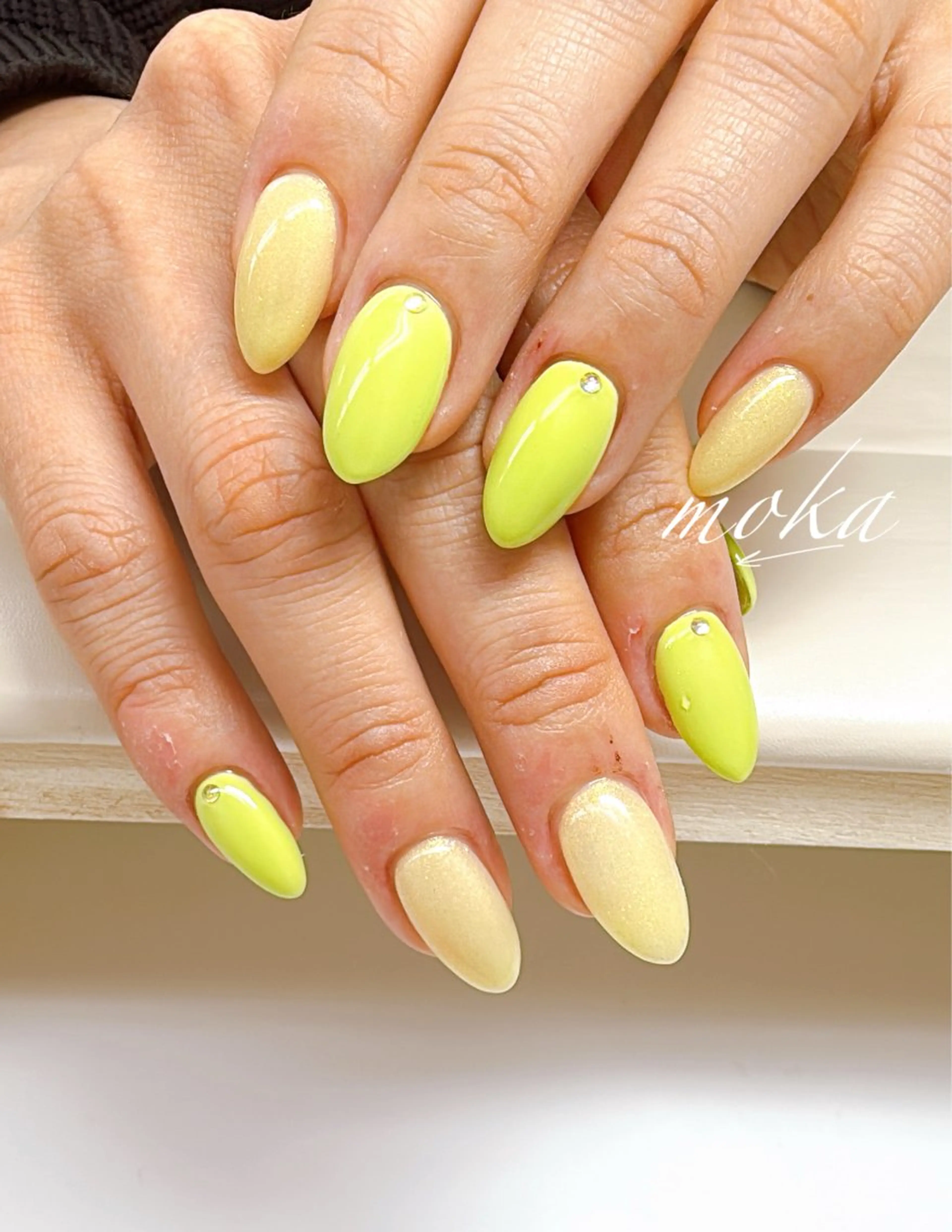 ネイル ハンドネイル ハンドケア 胡蝶蘭レディースサロ ンNailMOKAのネイルデザイン