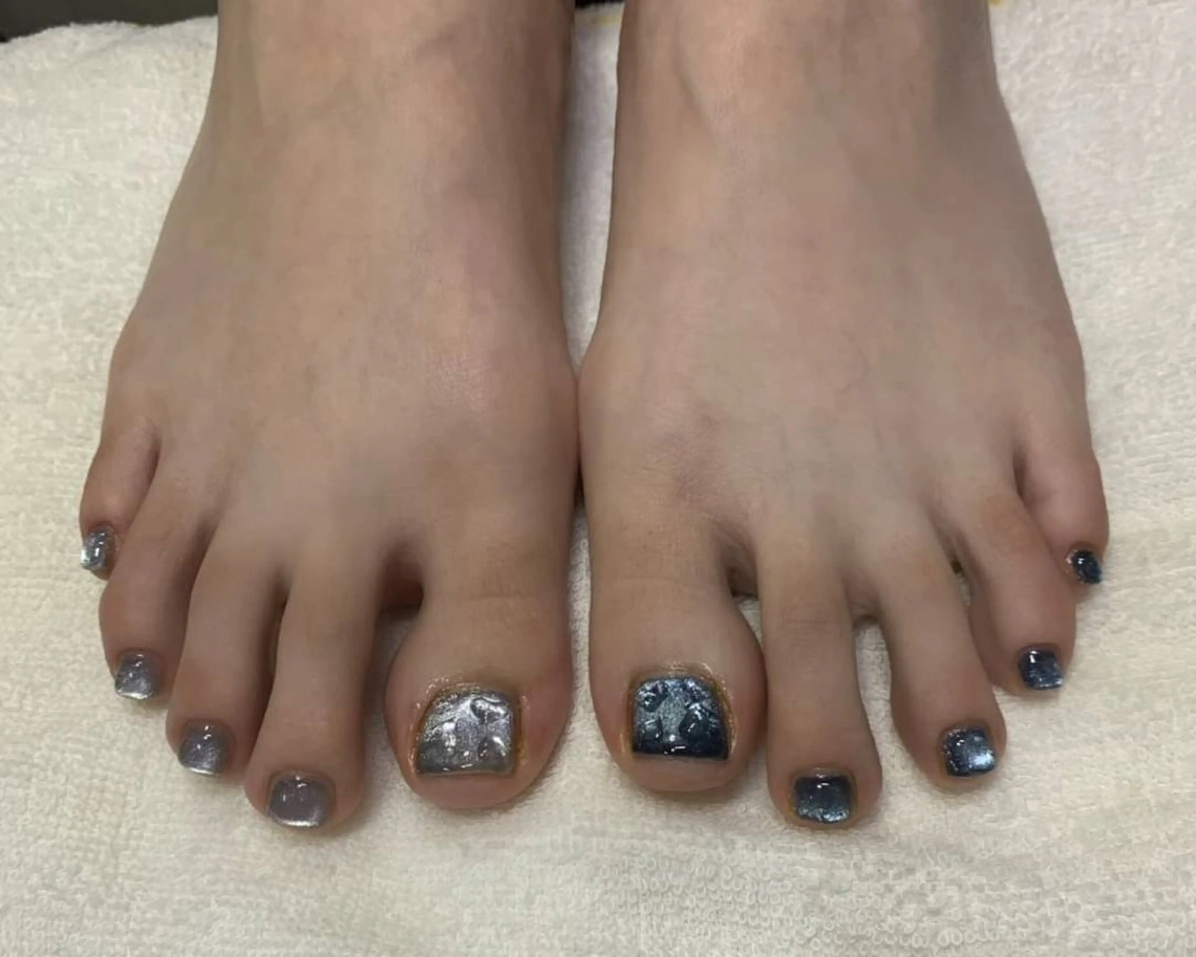 ネイル クリアネイル ハート フットネイル MHR nailのネイルデザイン