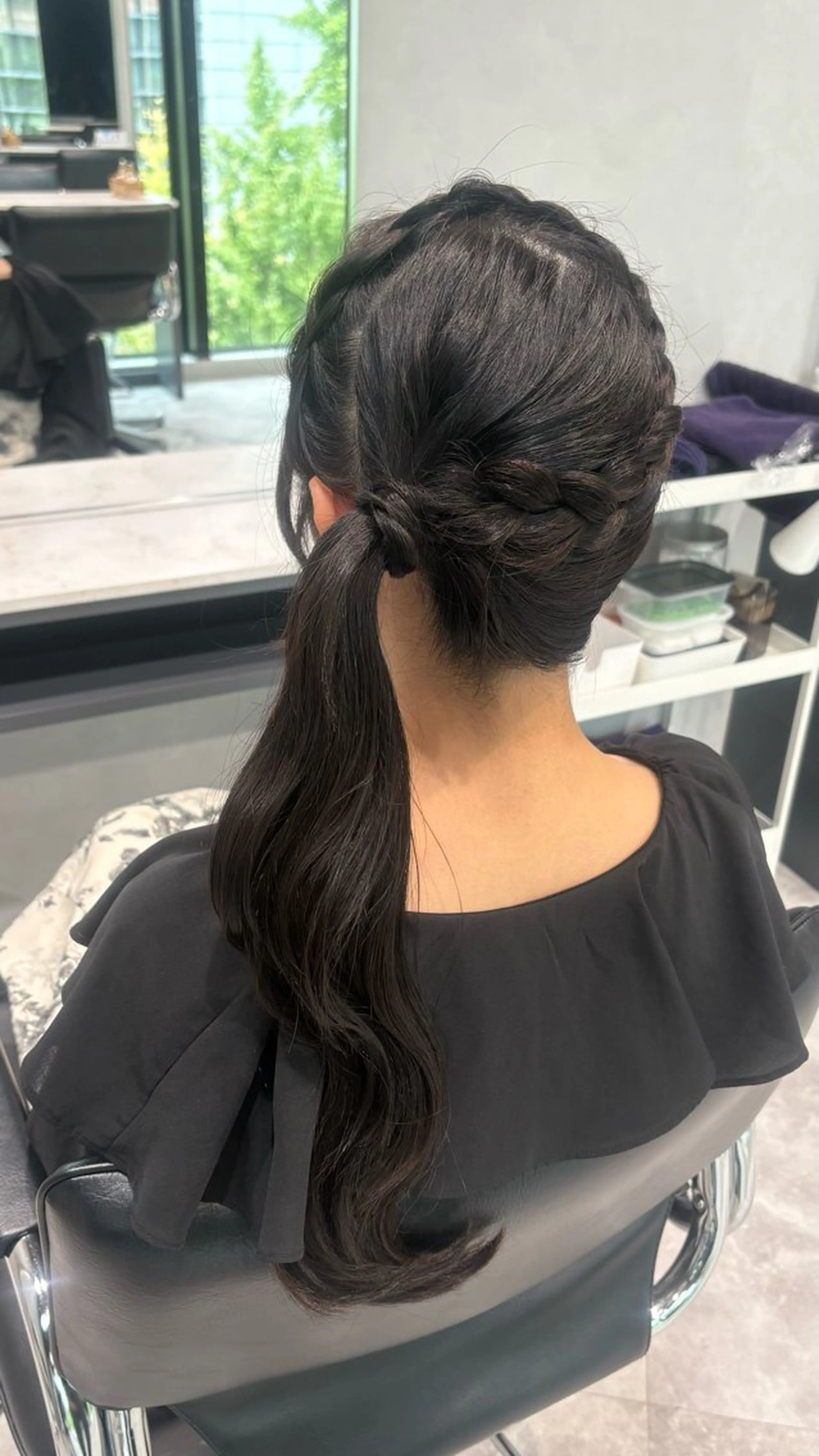 ロング ヘアアレンジ ポニーテール カチューシャ ヘアセット 彩華 🎀 西梅田美容室のヘアスタイル