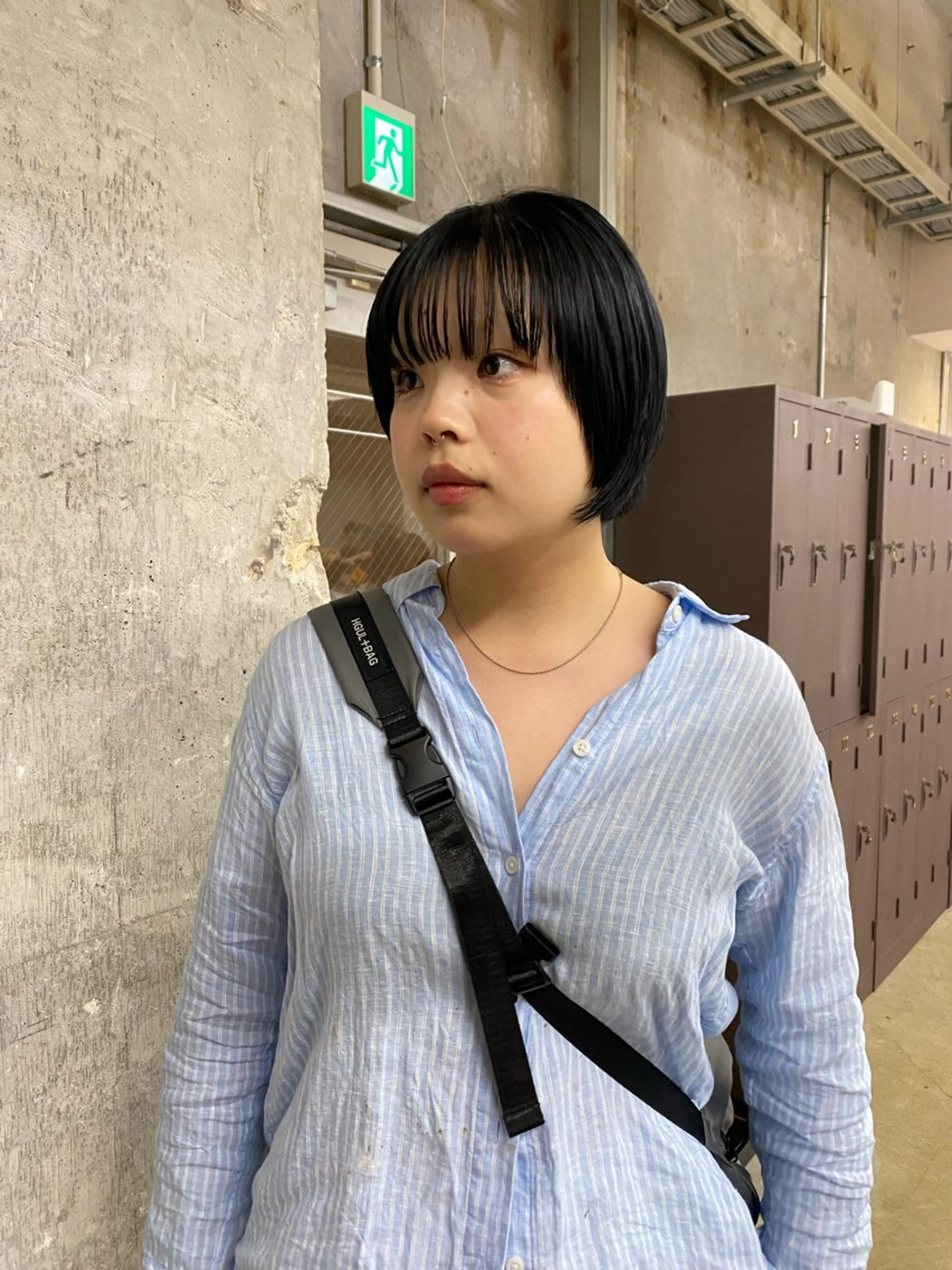 ミディアム ヘアカラー トリートメント 暖色カラー/オリーブ /ミニボブ/白柳美空のヘアスタイル