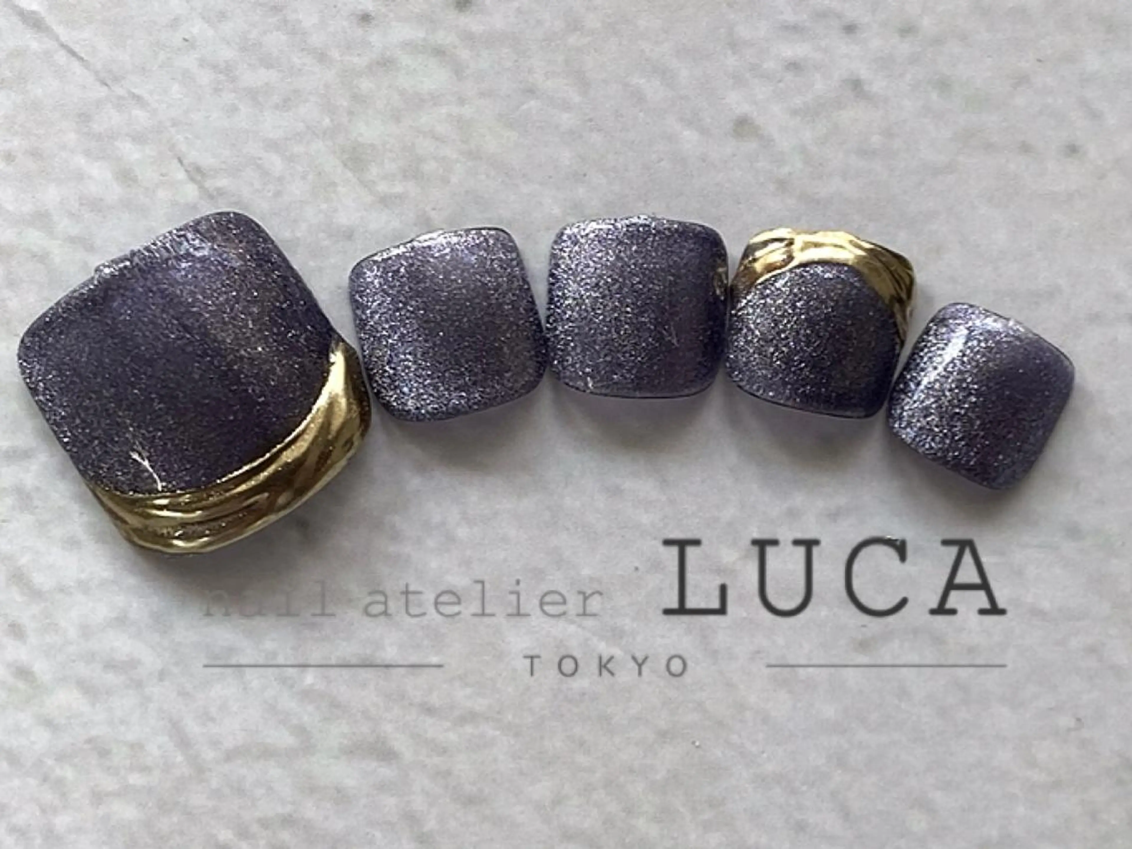 ネイル アートネイル オーロラネイル クリアネイル 長さ出し フットネイル フットネイル ネイルアトリエルカ スタッフのネイルデザイン