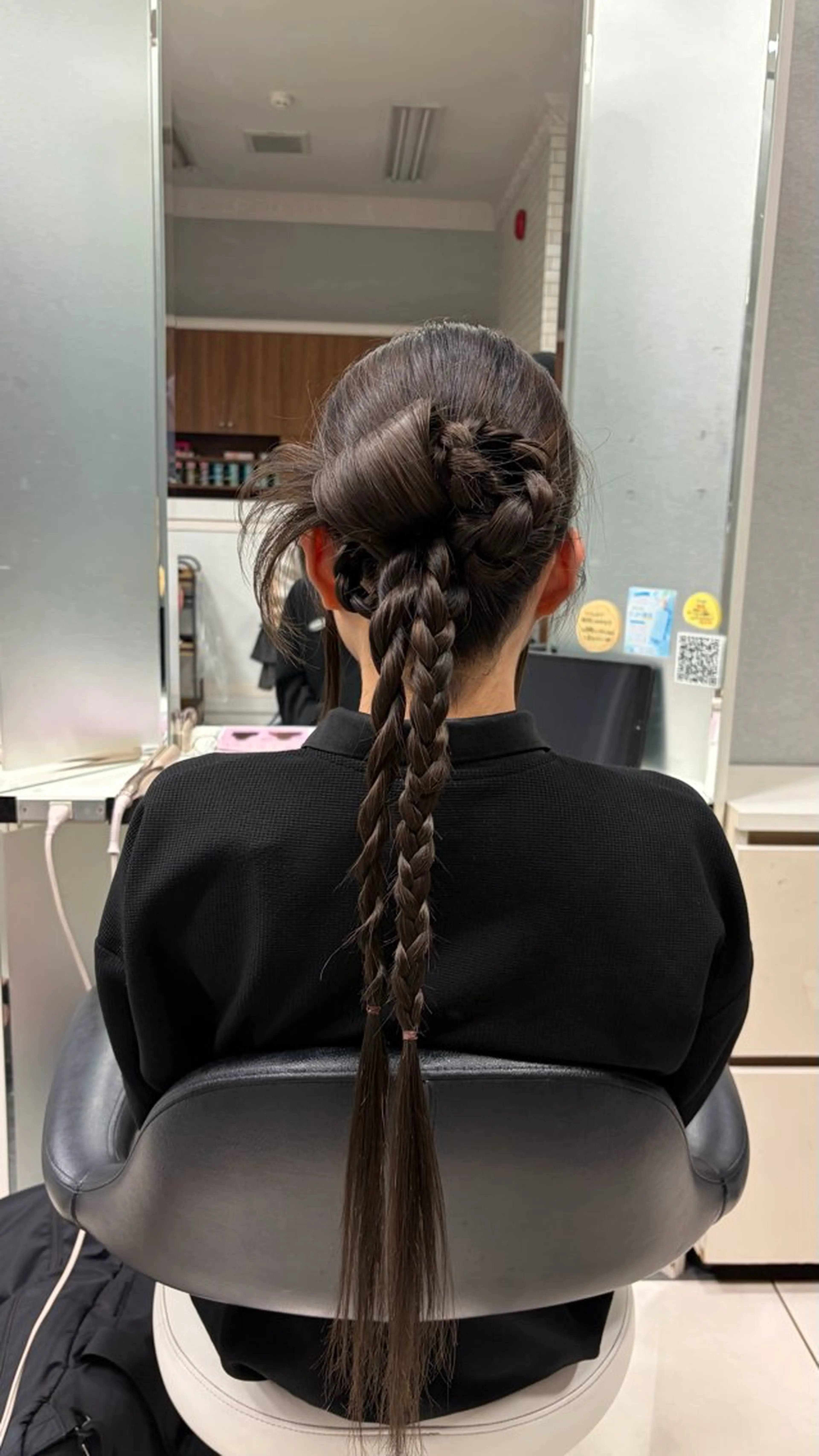 ロング ヘアセット ヘアセット/艶カラー emi🍒のヘアスタイル