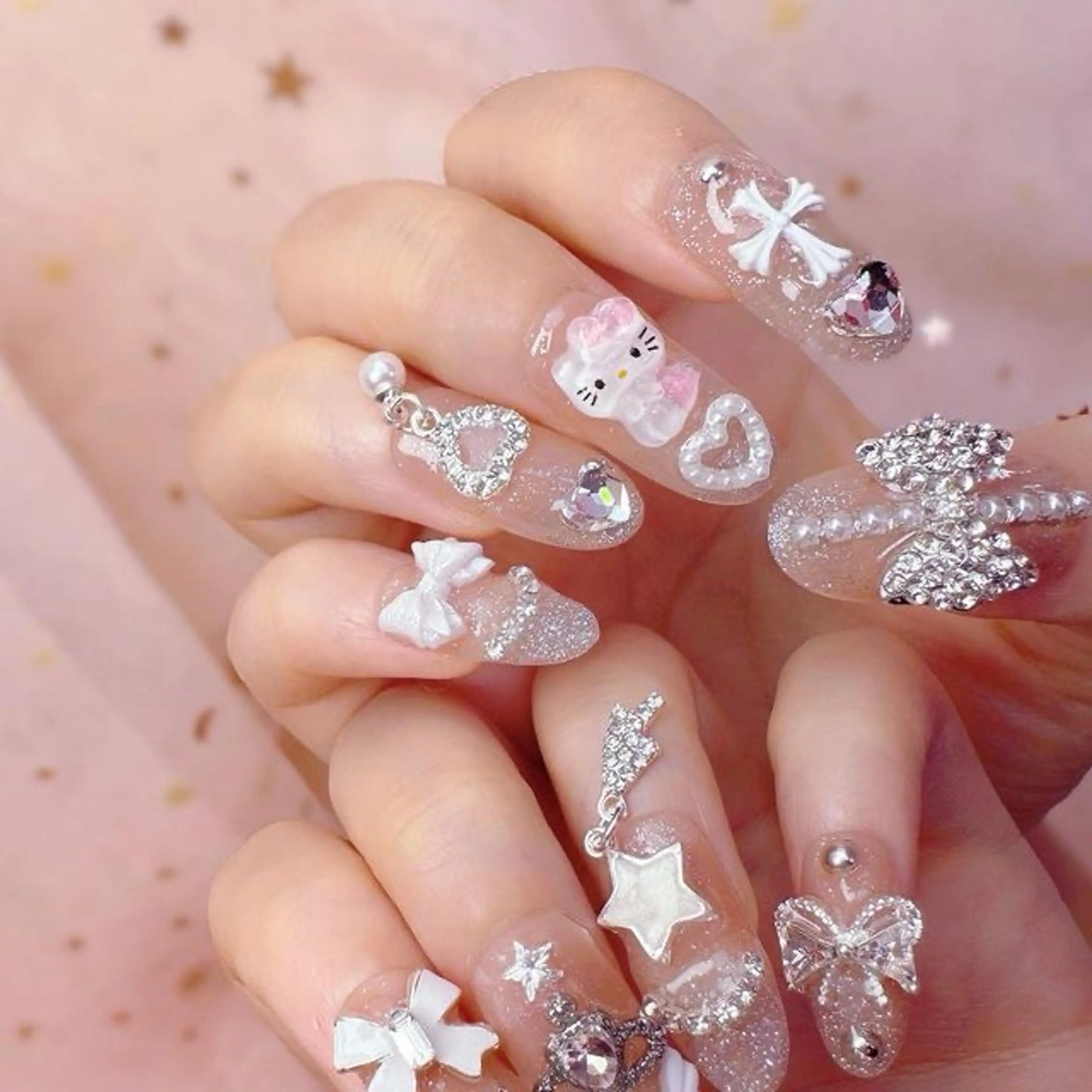 ネイル マグネットネイル ピンク ネイルチップ 冬ネイル Lee Nailsのネイルデザイン