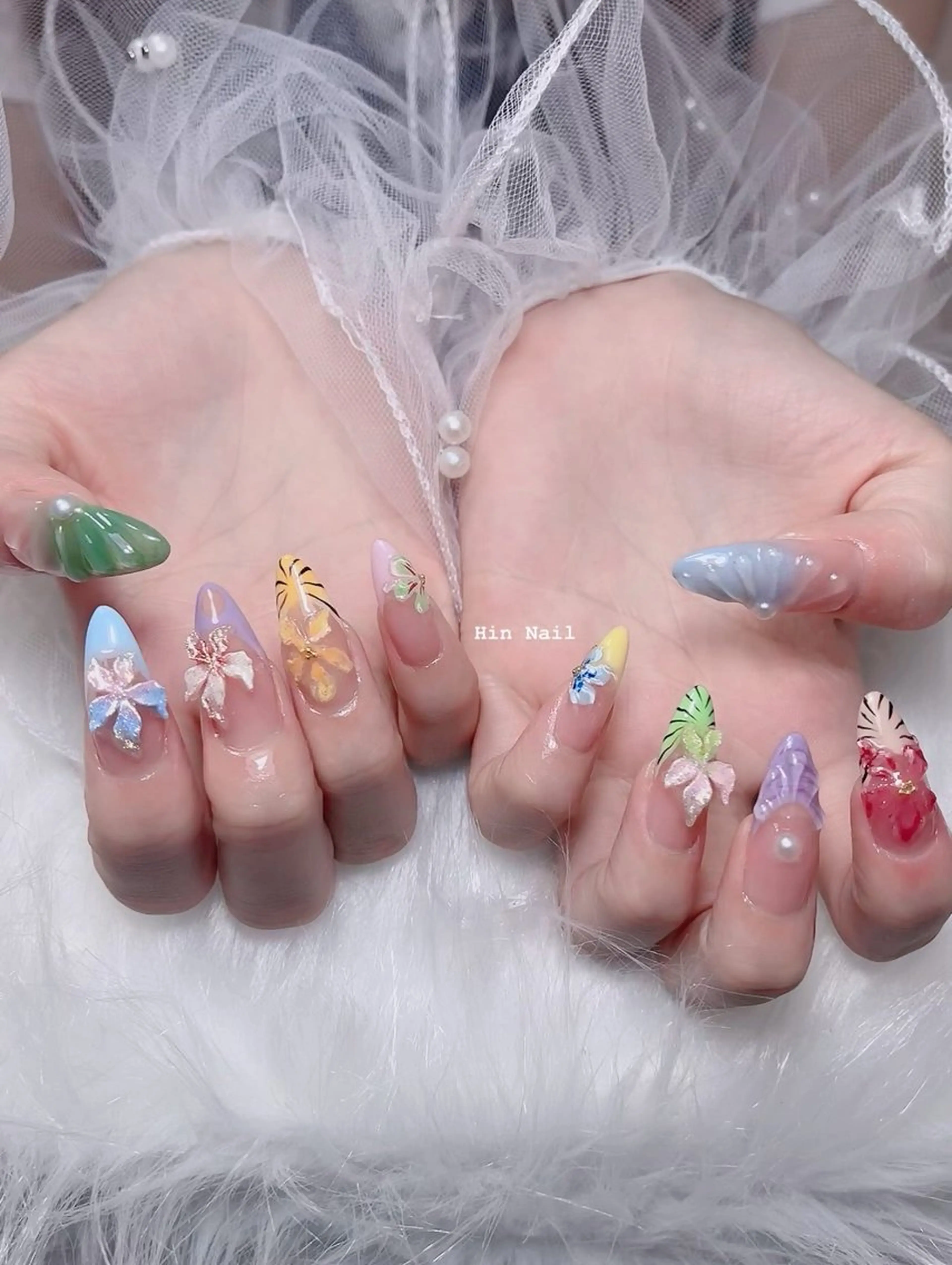 ネイル ハンドネイル HIN NAILのネイルデザイン
