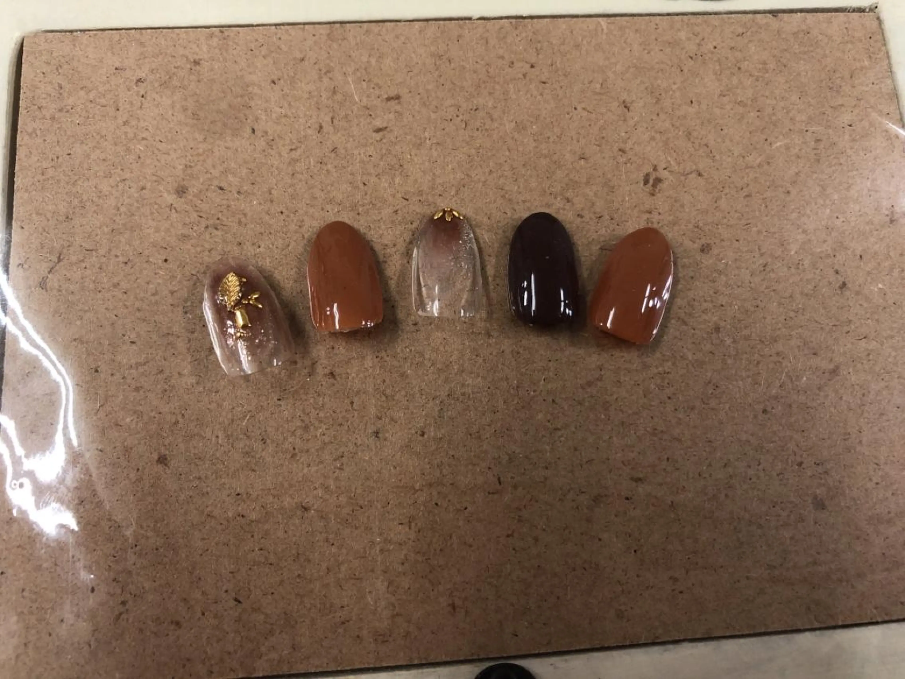 ネイル Dynamoon所属・吉田 芹菜のネイルデザイン