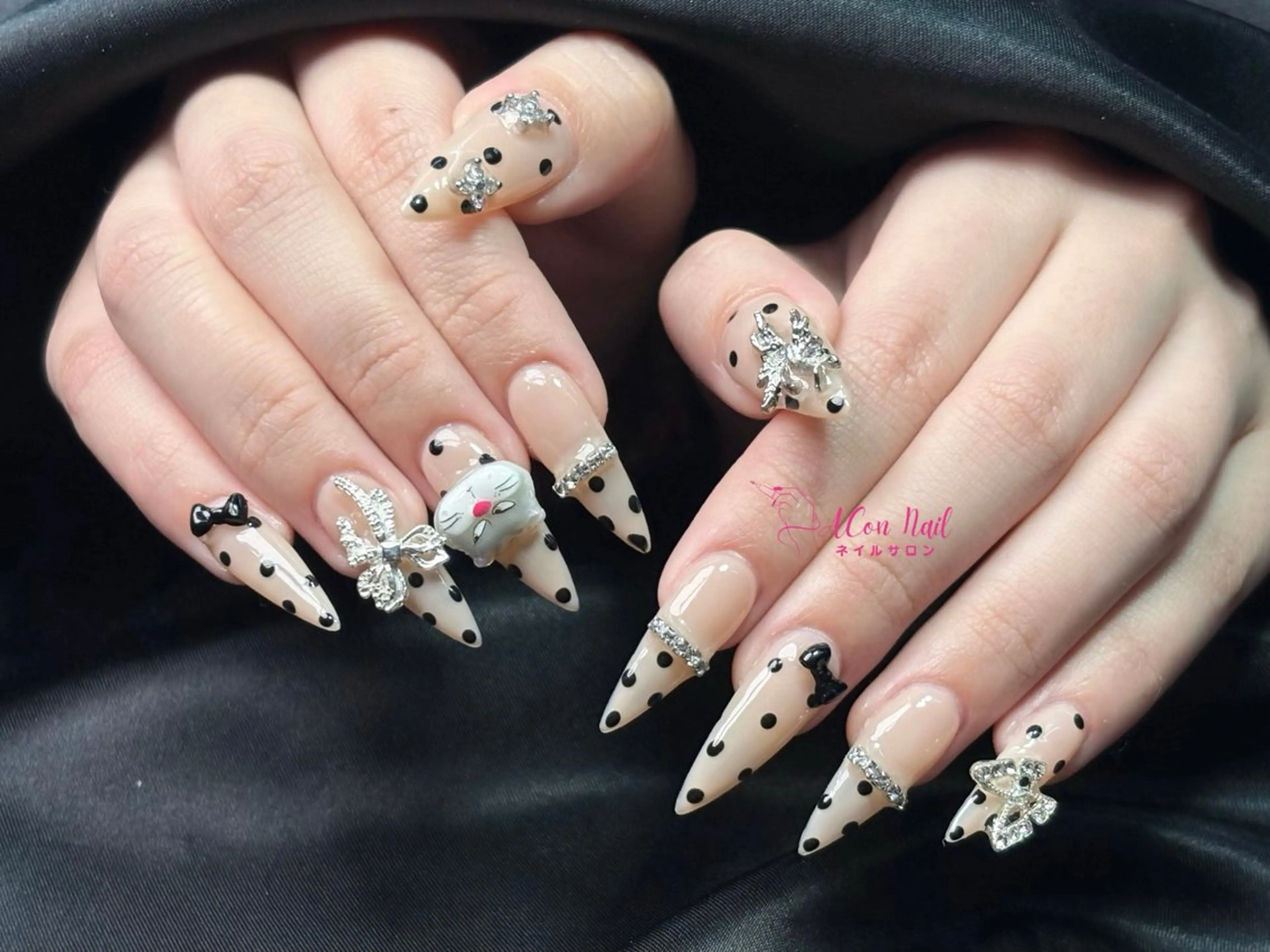 ネイル 桜ネイル 長さ出し フラワーネイル フレンチネイル ジェルネイル ハンドネイル ACon NailSalonのネイルデザイン