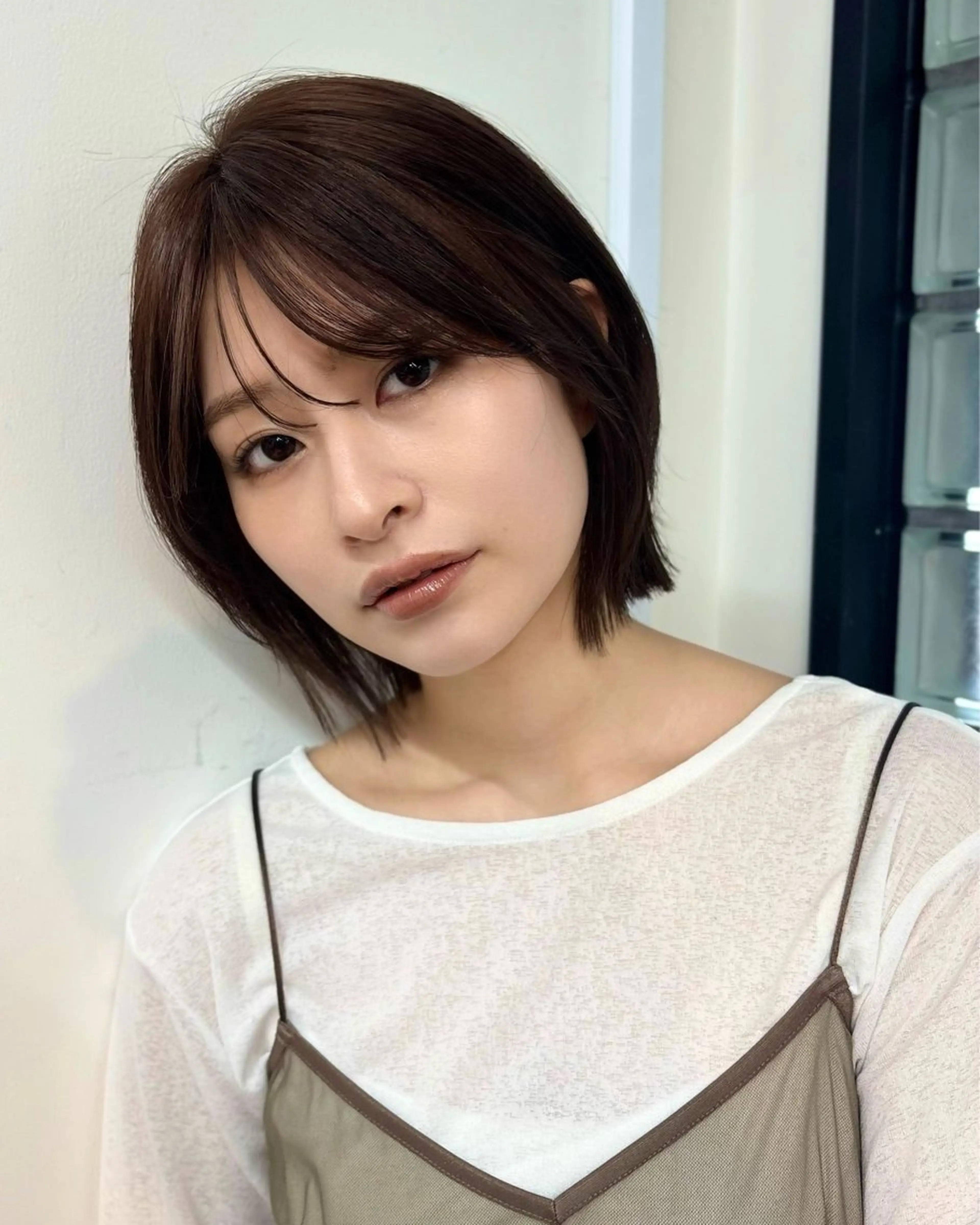 ミディアム カラー ボブ くびれヘア あやめ【顔まわり/レ イヤー/柔らかカラ】のヘアスタイル