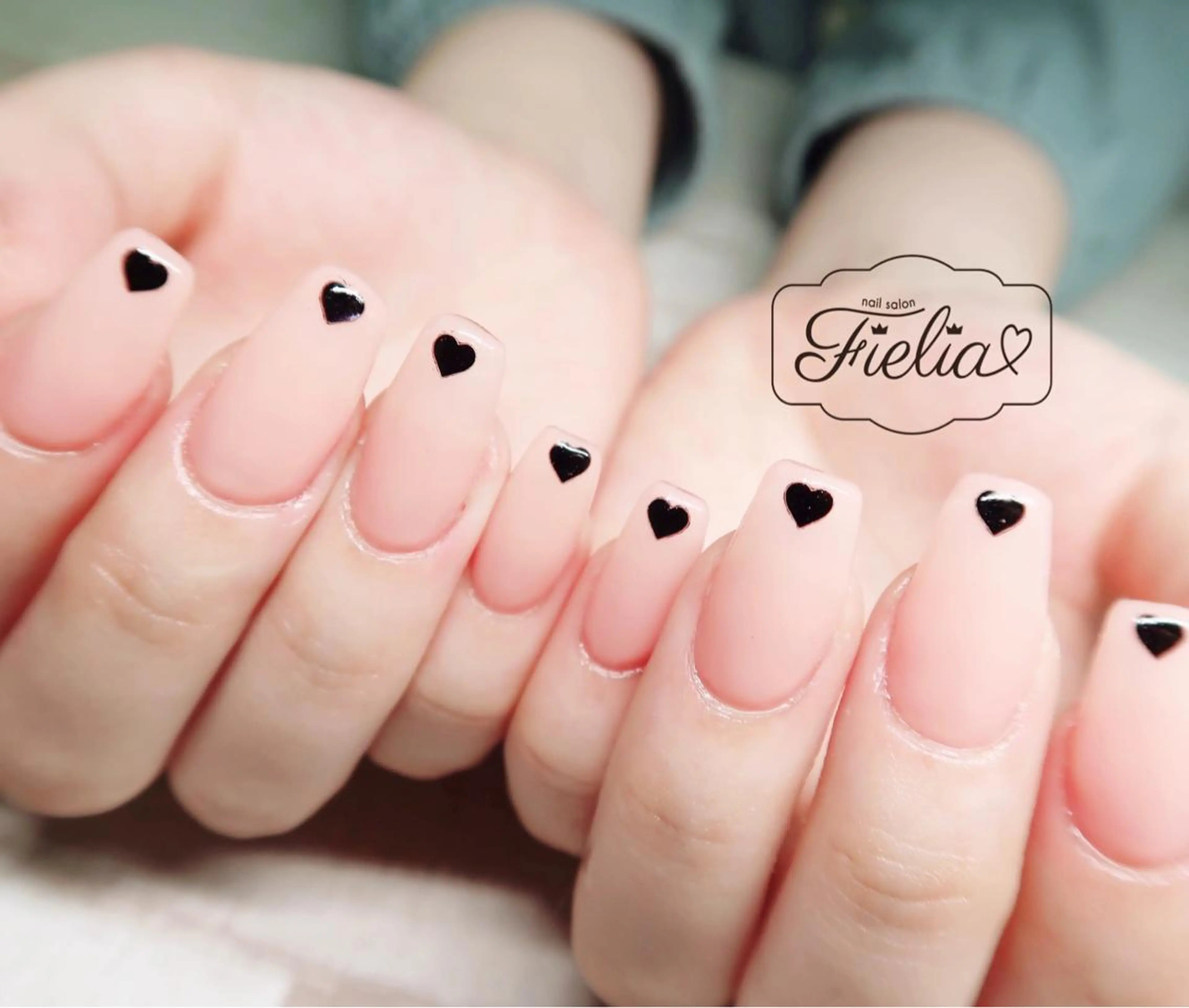 ネイル ハンドネイル Fielia momoのネイルデザイン