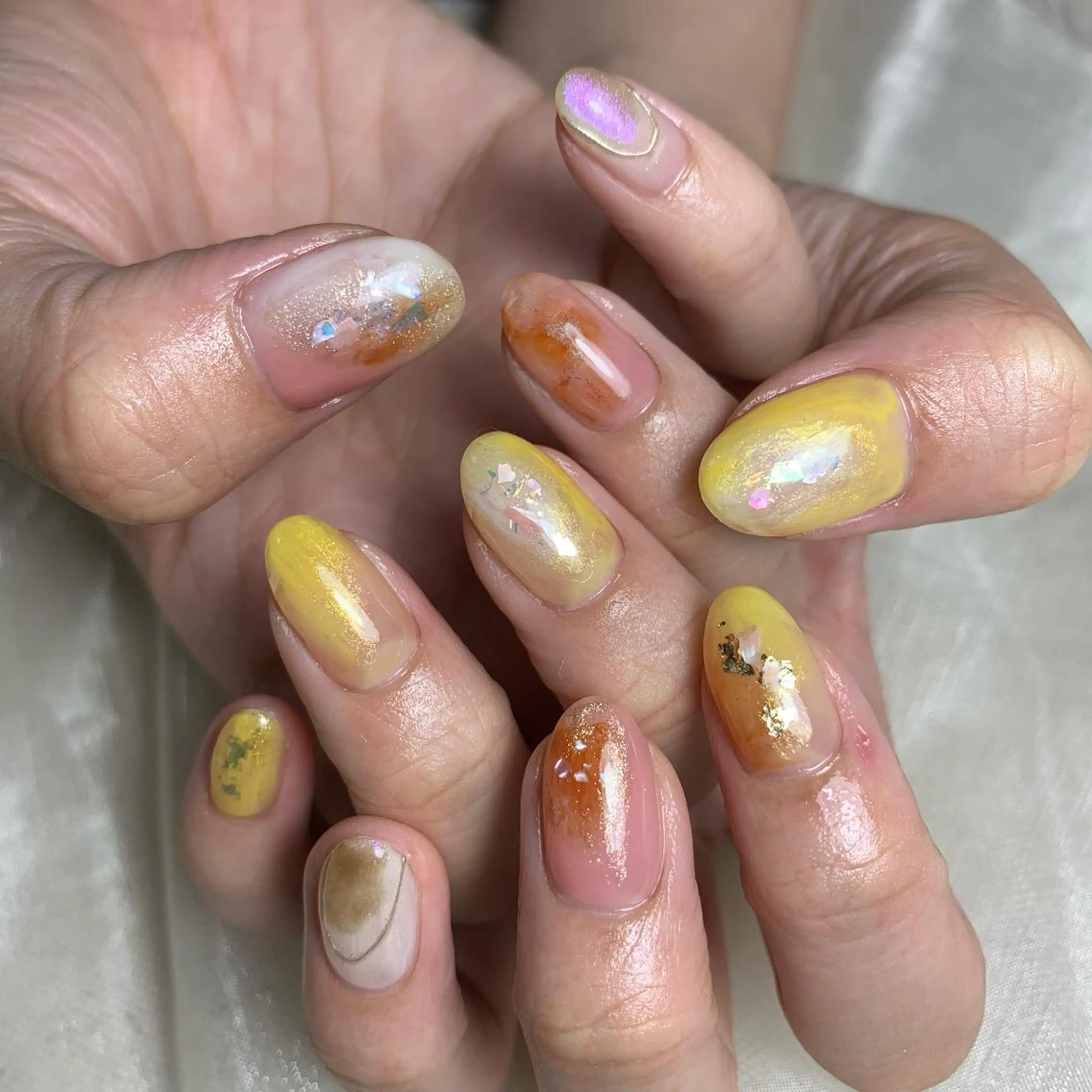 ネイル 里見 麗のネイルデザイン