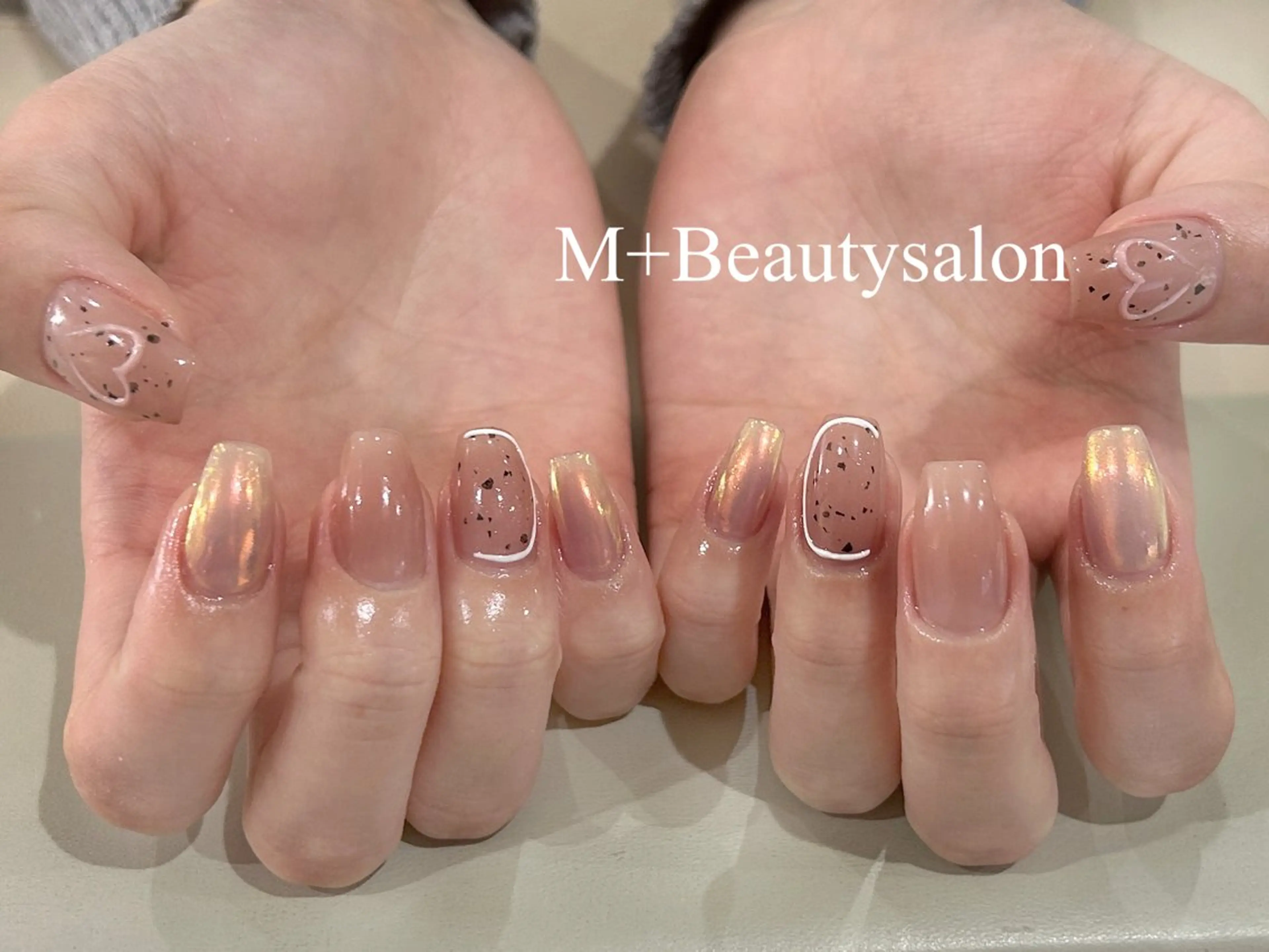 ネイル M+  Beauty Salonのネイルデザイン