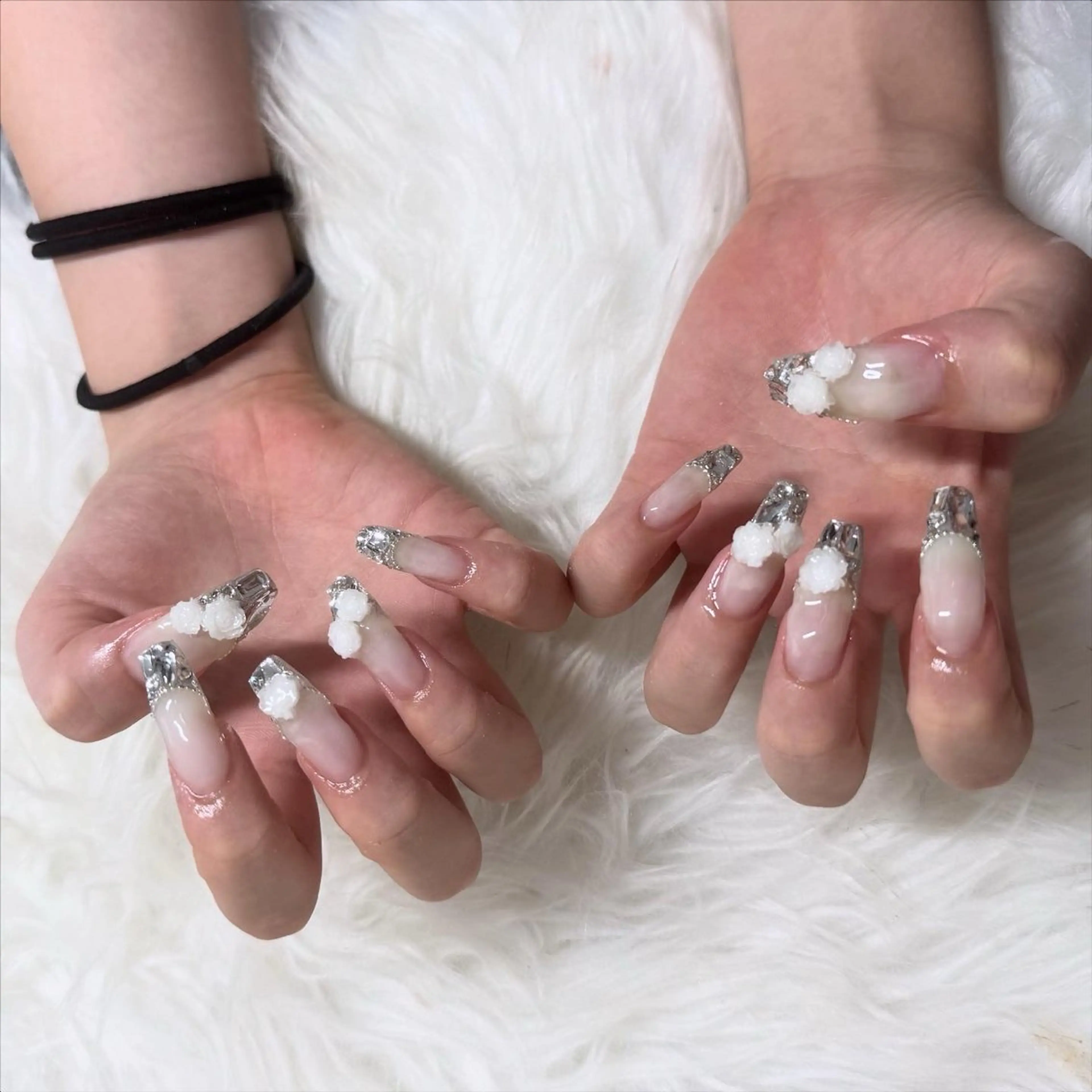 ロング ハンドネイル mao .のネイルデザイン