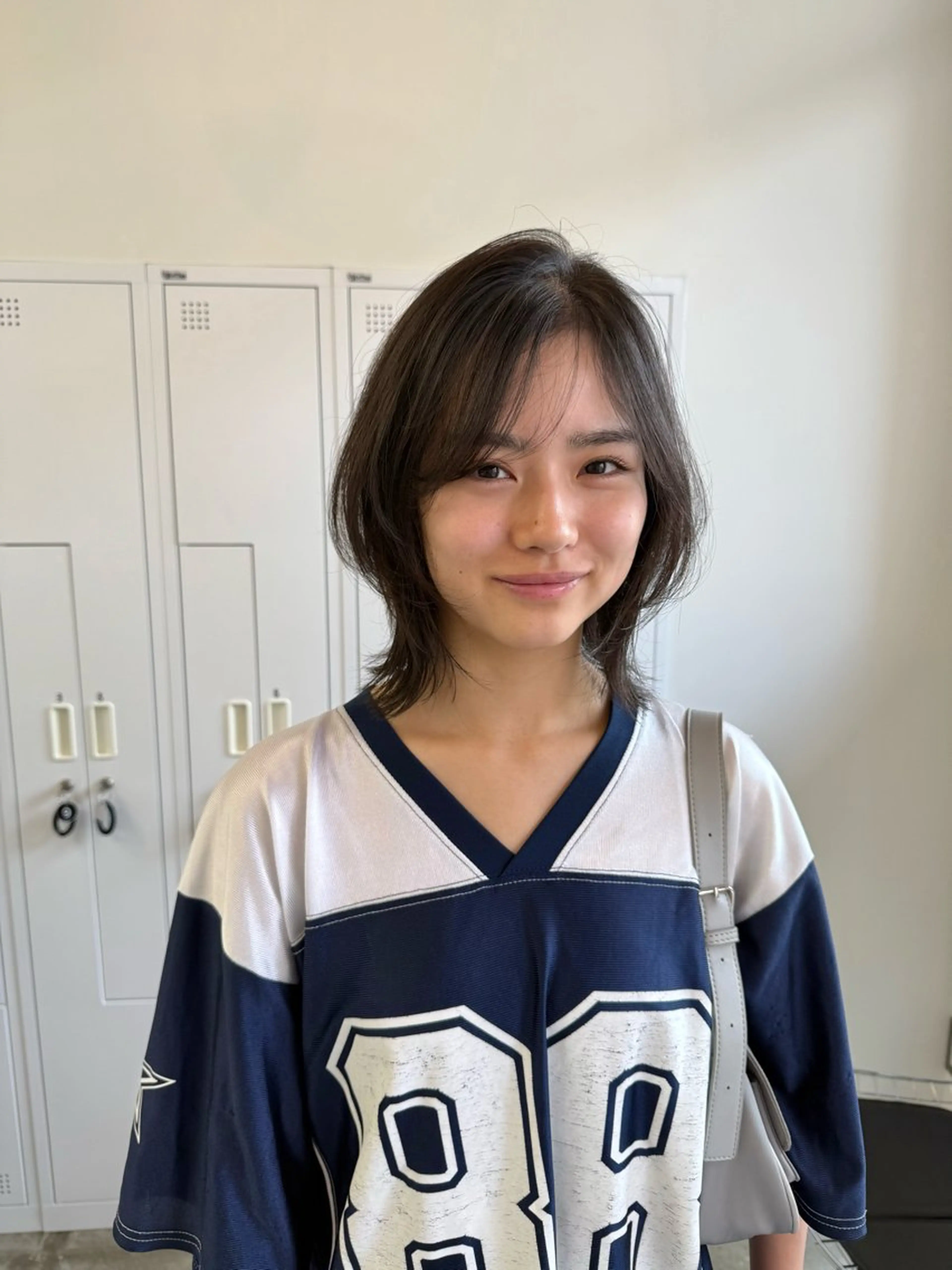 ミディアム カット 近藤 千裕のヘアスタイル