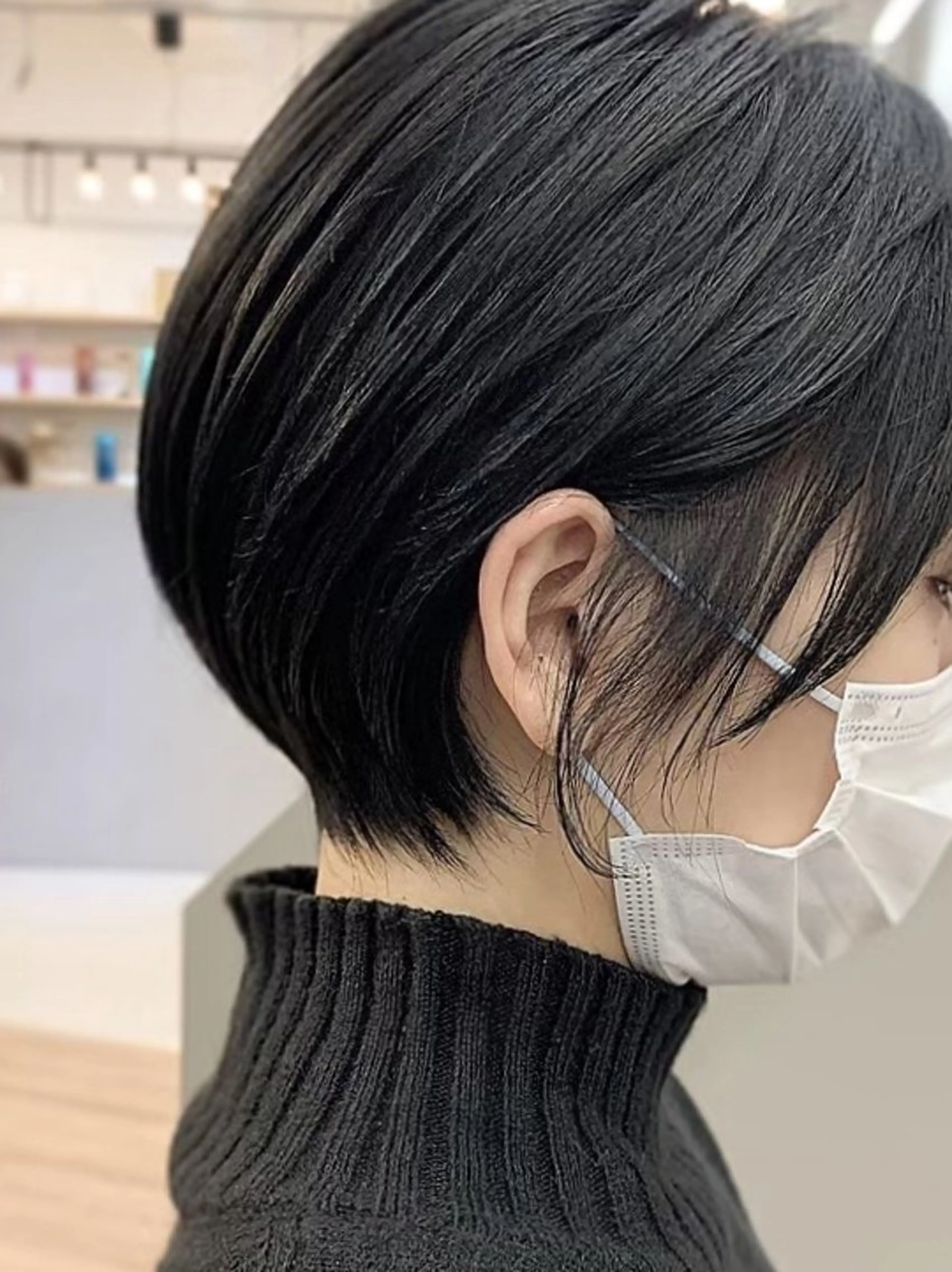 カラー 江坂 misaki のヘアスタイル
