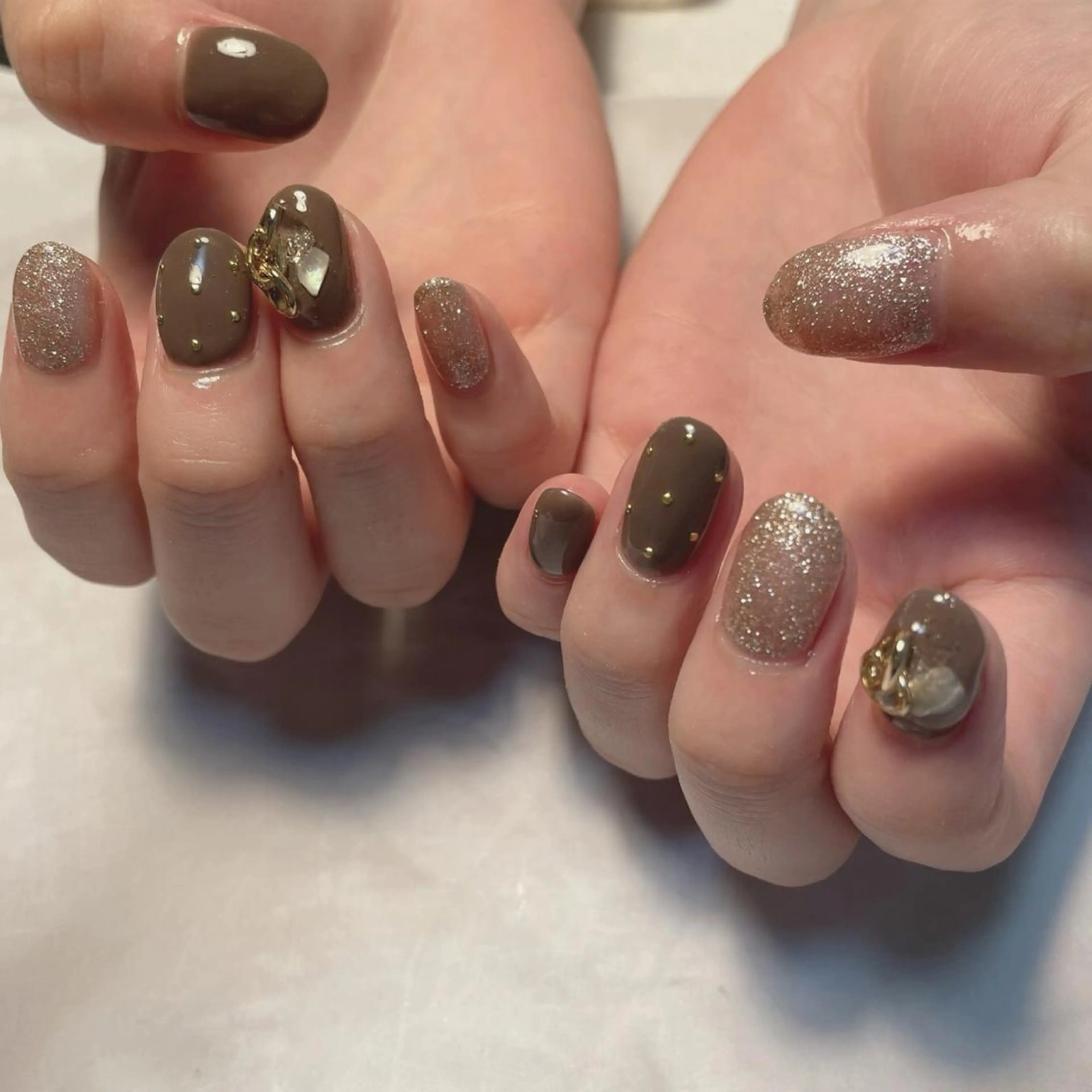 ネイル ブラウン ニュアンスネイル ハンドネイル Nail Salon eniのネイルデザイン