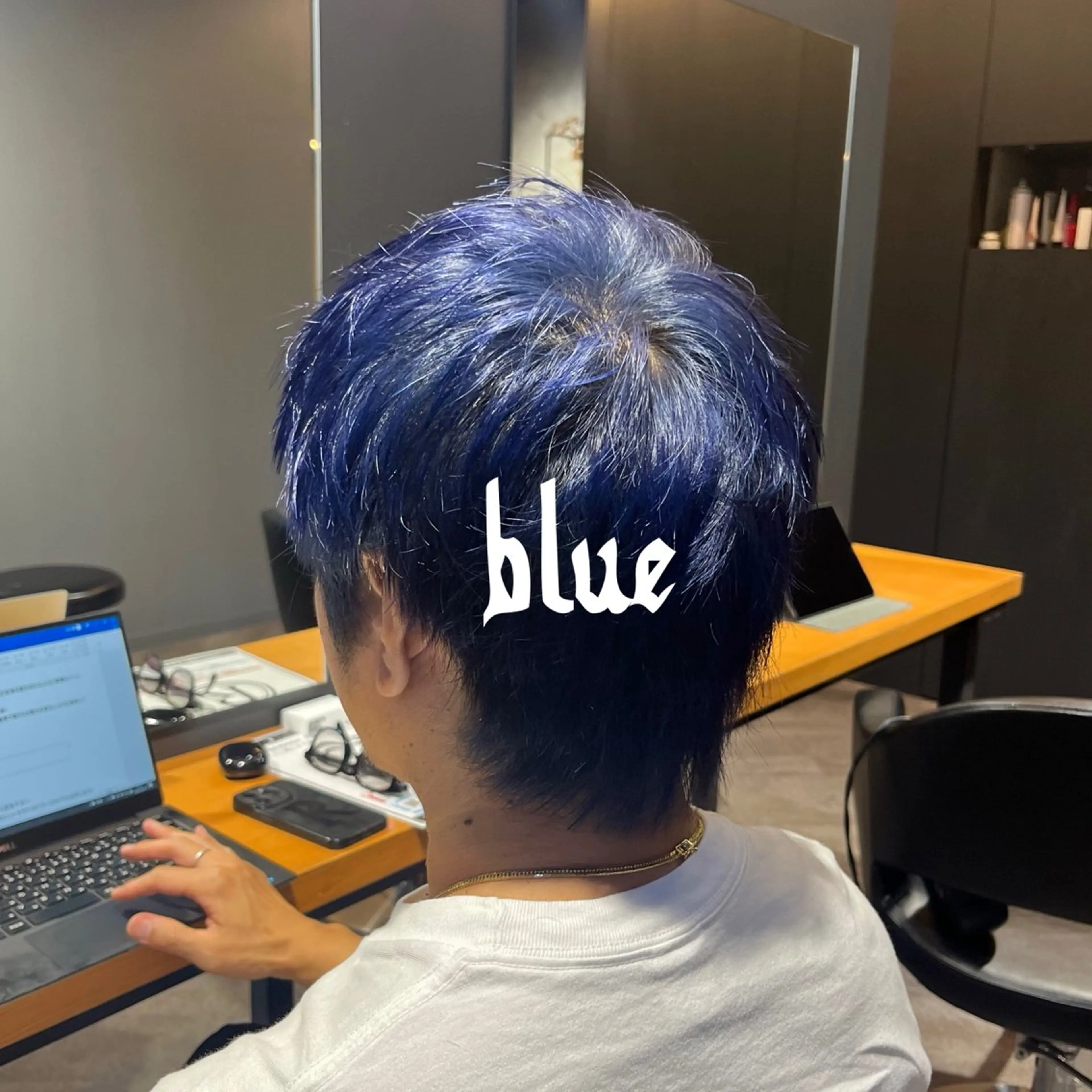 カラー メンズ fairytale 村松のヘアスタイル