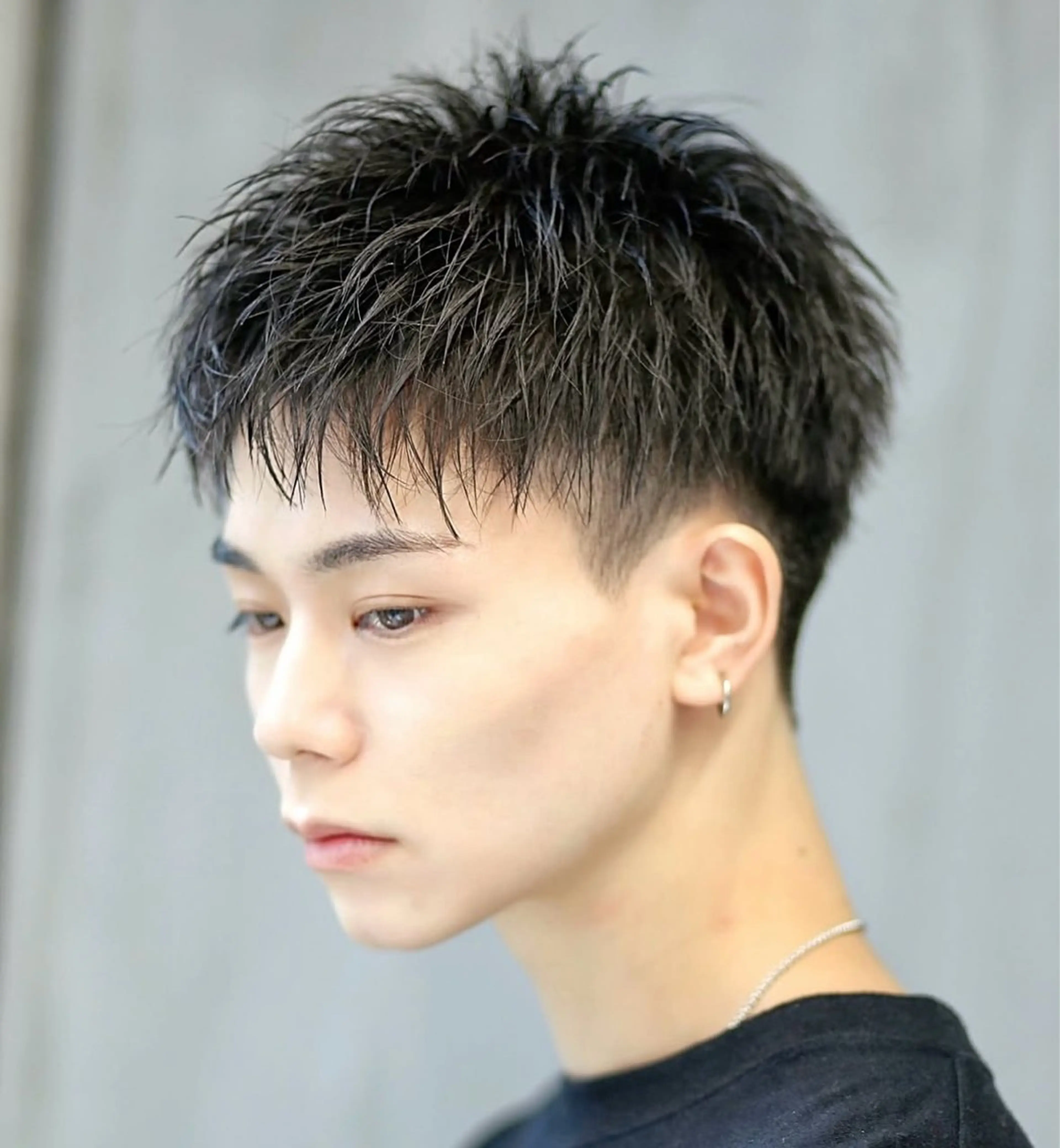 メンズ 尾前 了守のヘアスタイル