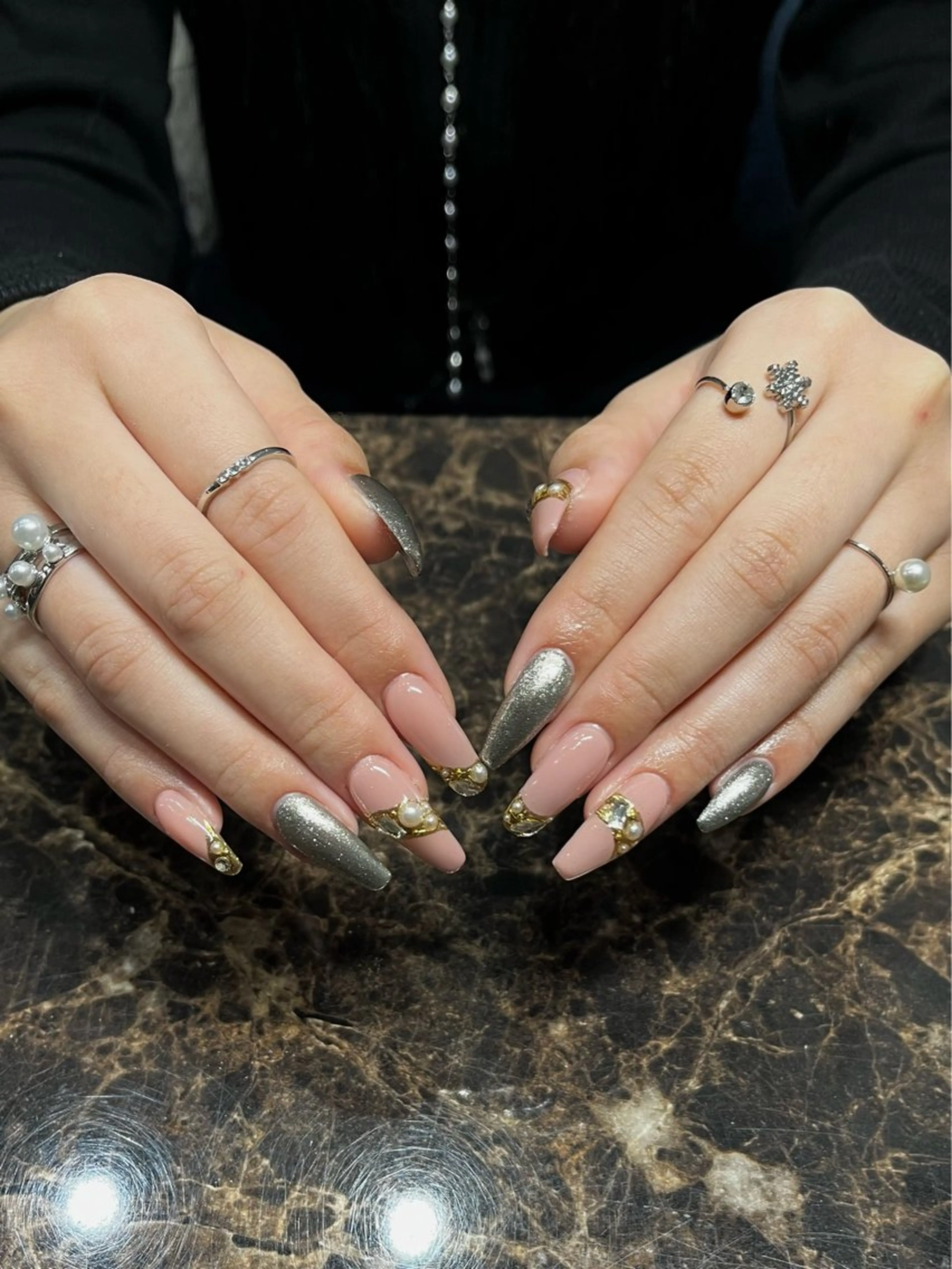 ネイル irohanail三条河原町店所属・IROHA NAIL makoのネイルデザイン