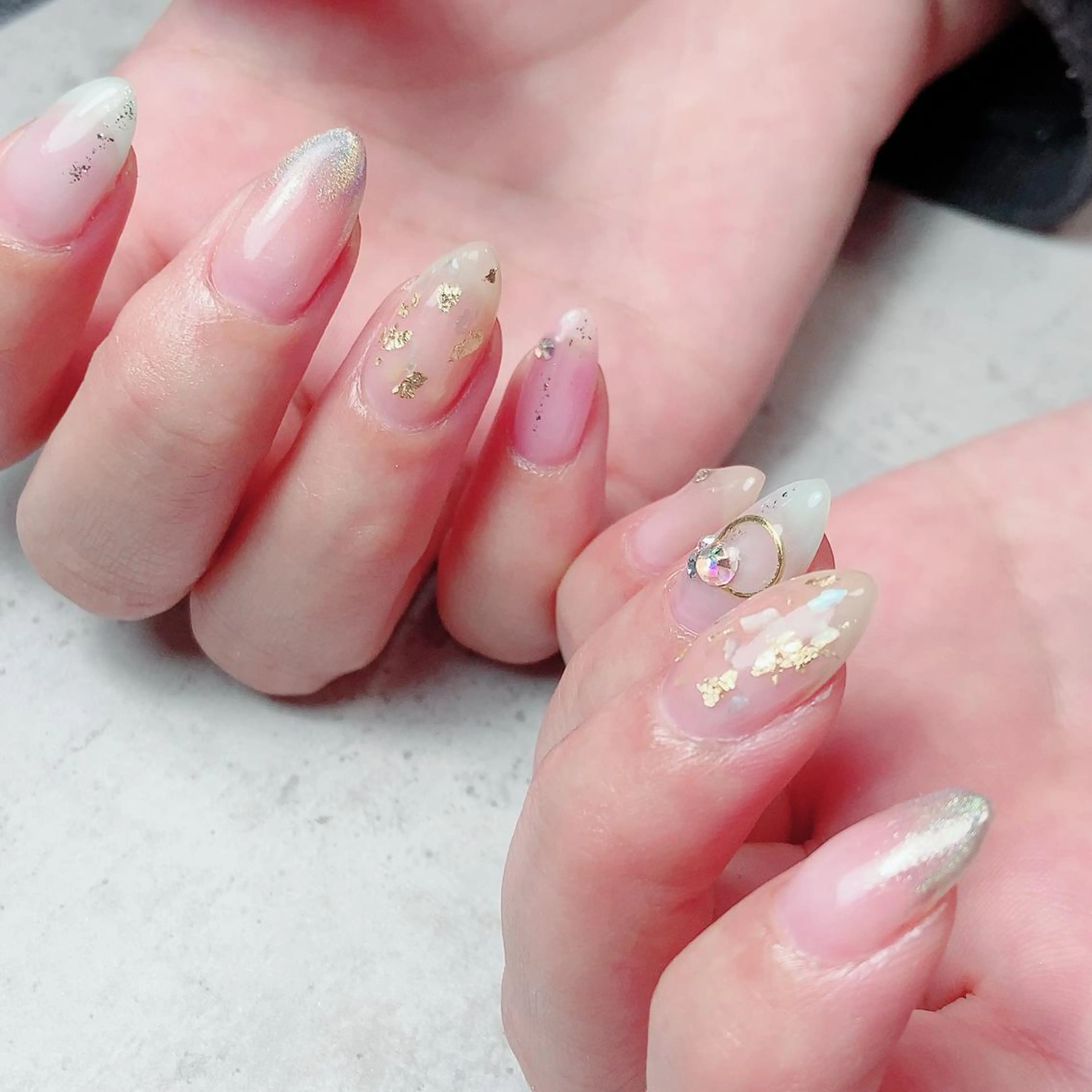 ネイル 土居 夏美/束感マツエクのマツエク・マツパデザイン