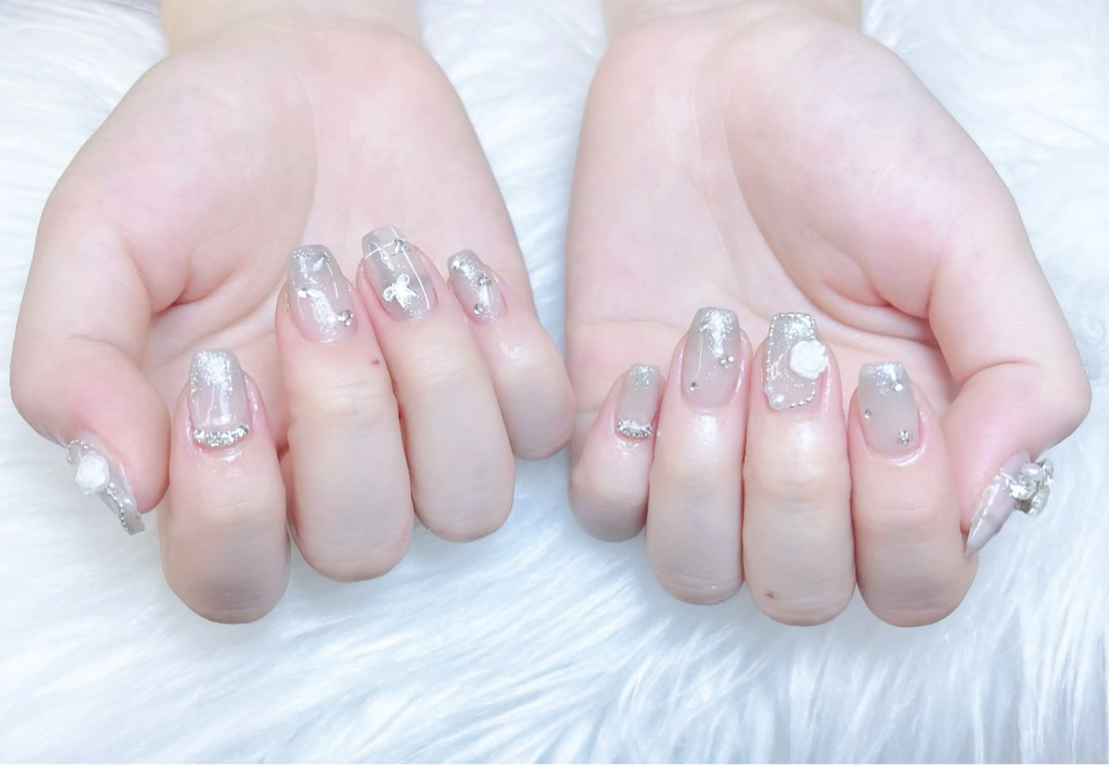 ネイル 成人式 ロングネイル マグネットネイル 大理石ネイル(マーブル) リボン ハンドネイル Amee Nail Salonのネイルデザイン