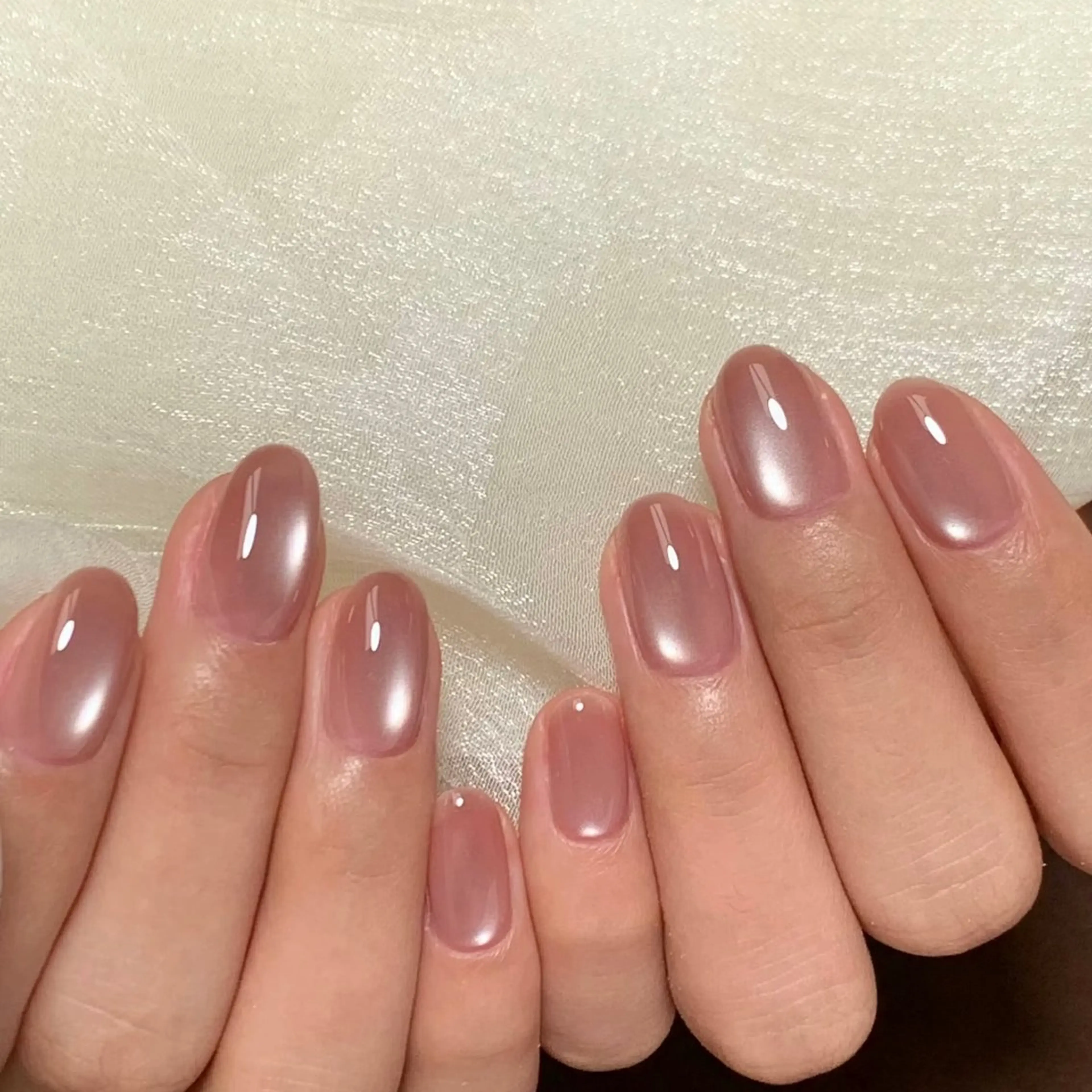 ネイル マグネットネイル マグネットワンカラー ワンカラーネイル ハンドネイル Domi Nail Salonのネイルデザイン