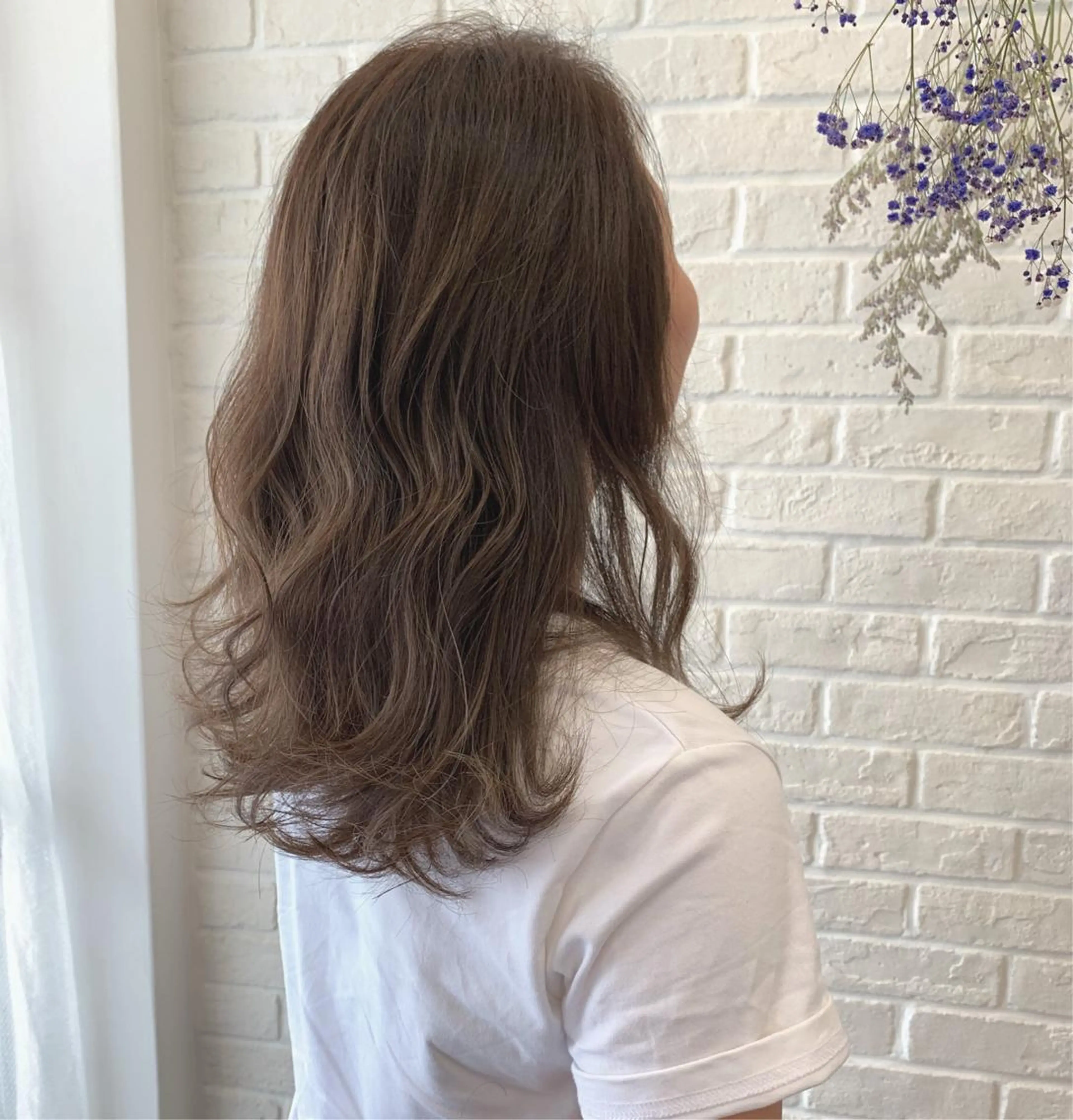 セミロング アッシュ 増田 晃士のヘアスタイル