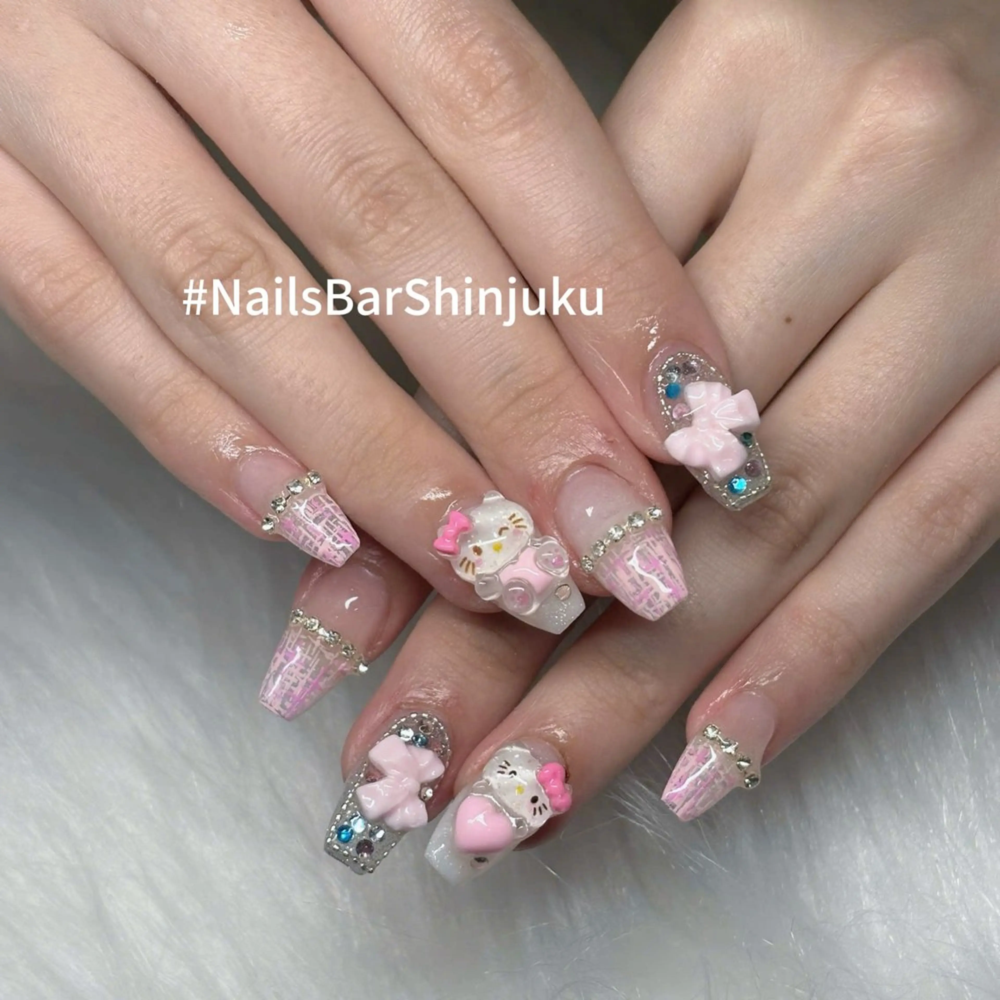ネイル ボルドー ブラウン チークネイル ドット フットネイル ハンドネイル NAILS BAR SHINJUKUのネイルデザイン