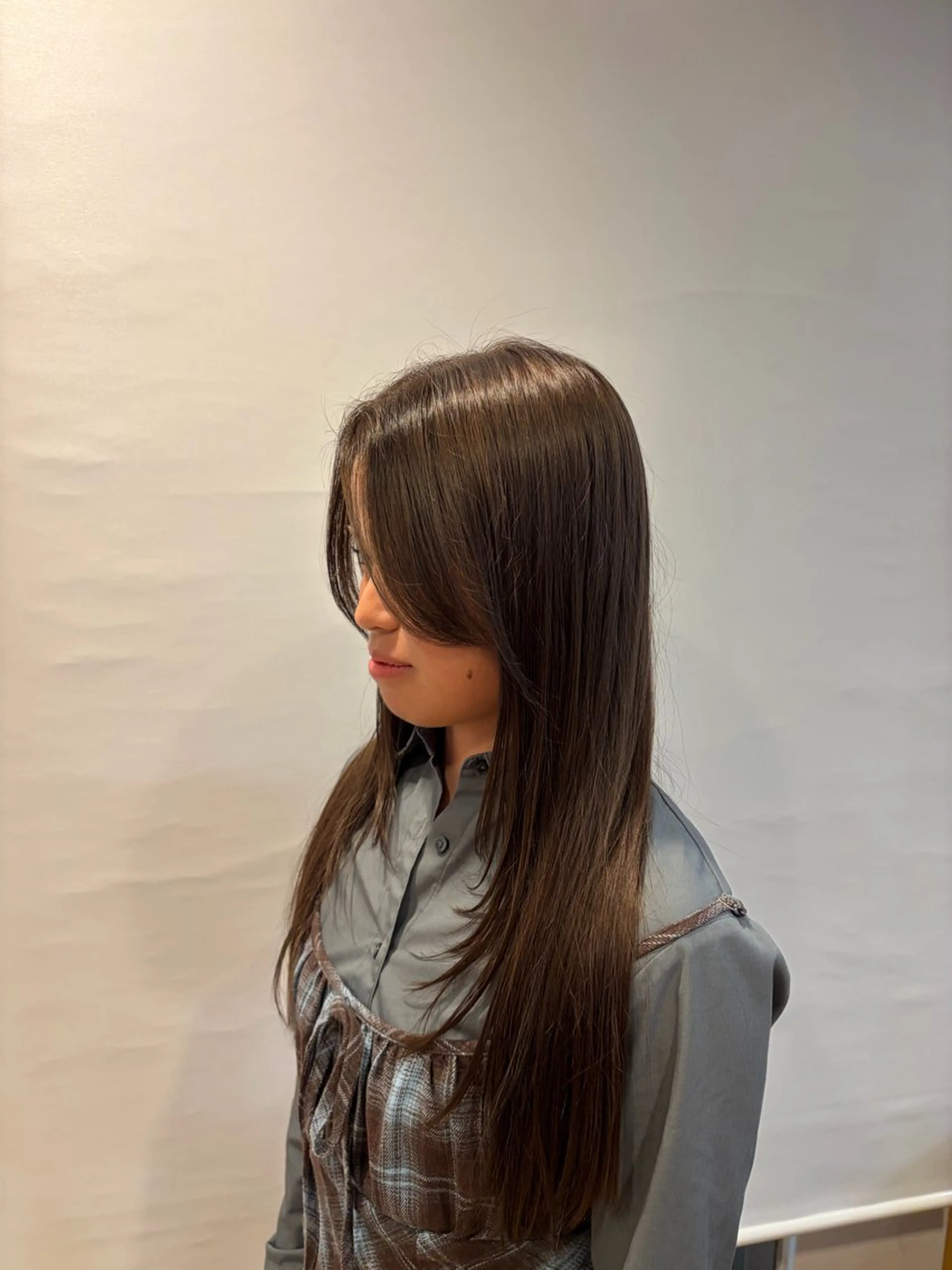 セミロング レイヤーカット 田口 響希のヘアスタイル