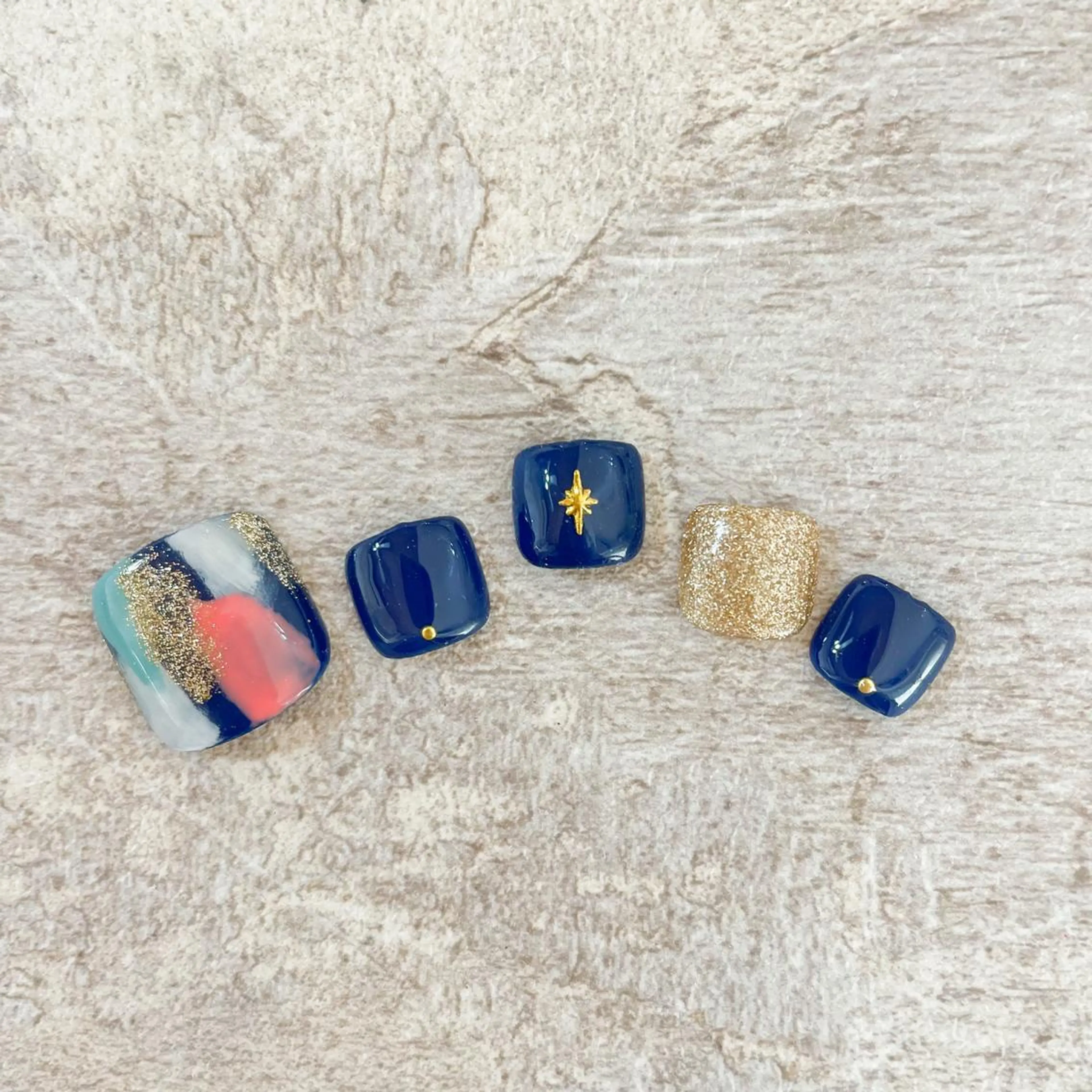 ネイル Tiary Nail Fのネイルデザイン