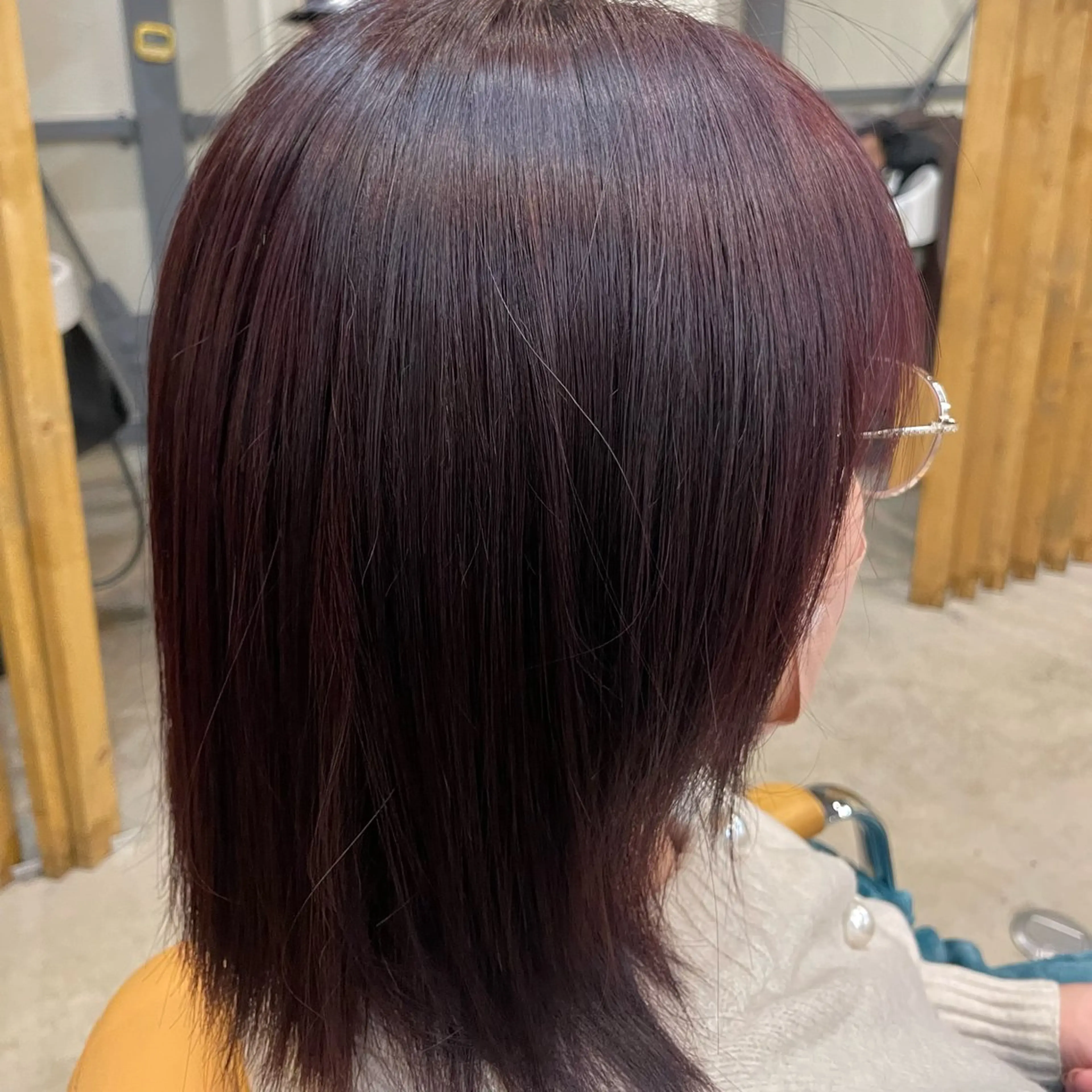 ミディアム I-FLAT 暮石悠菜のヘアスタイル