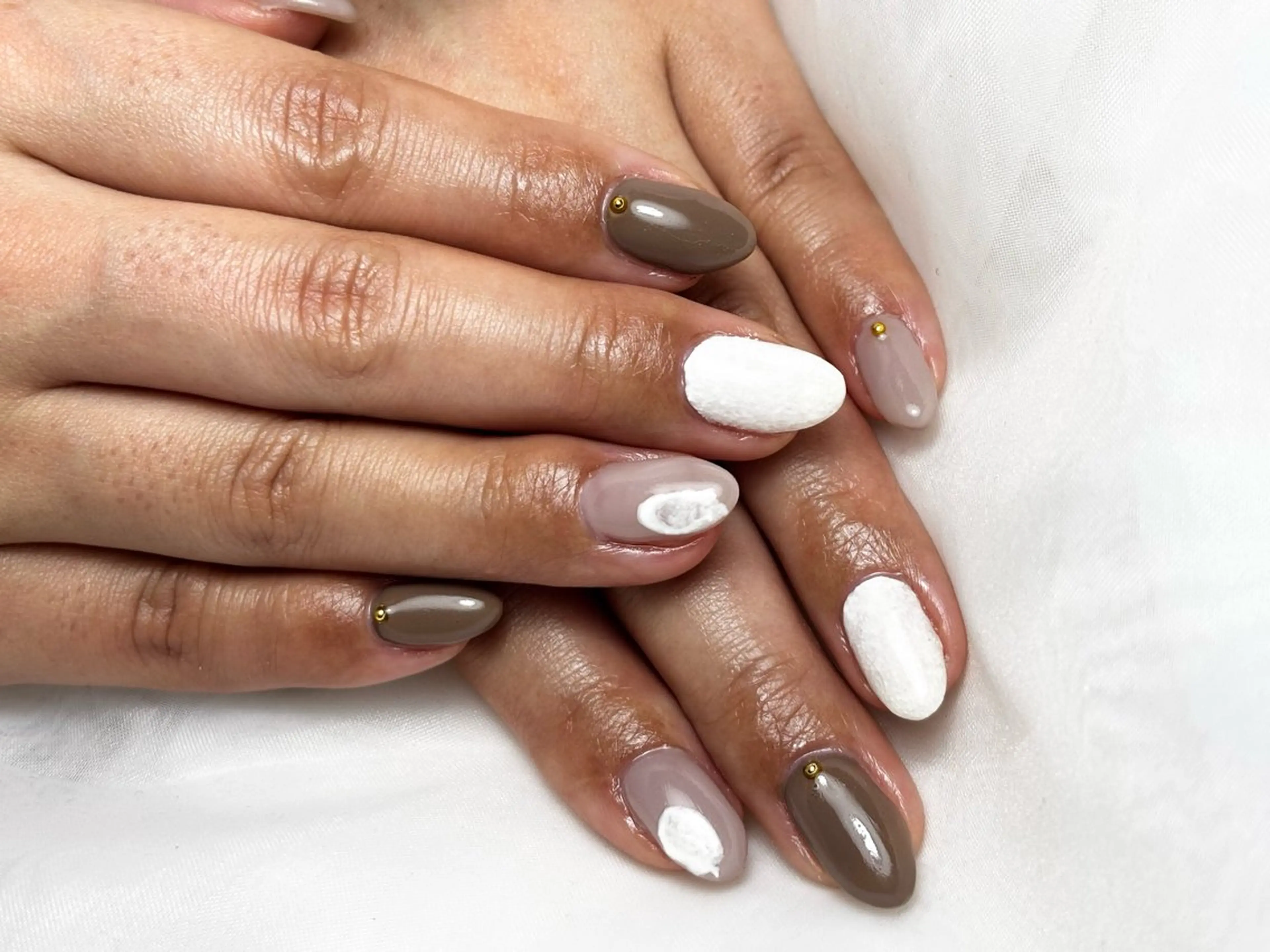 ネイル ニュアンスネイル MIKA ♡の眉毛・アイブロウイメージ