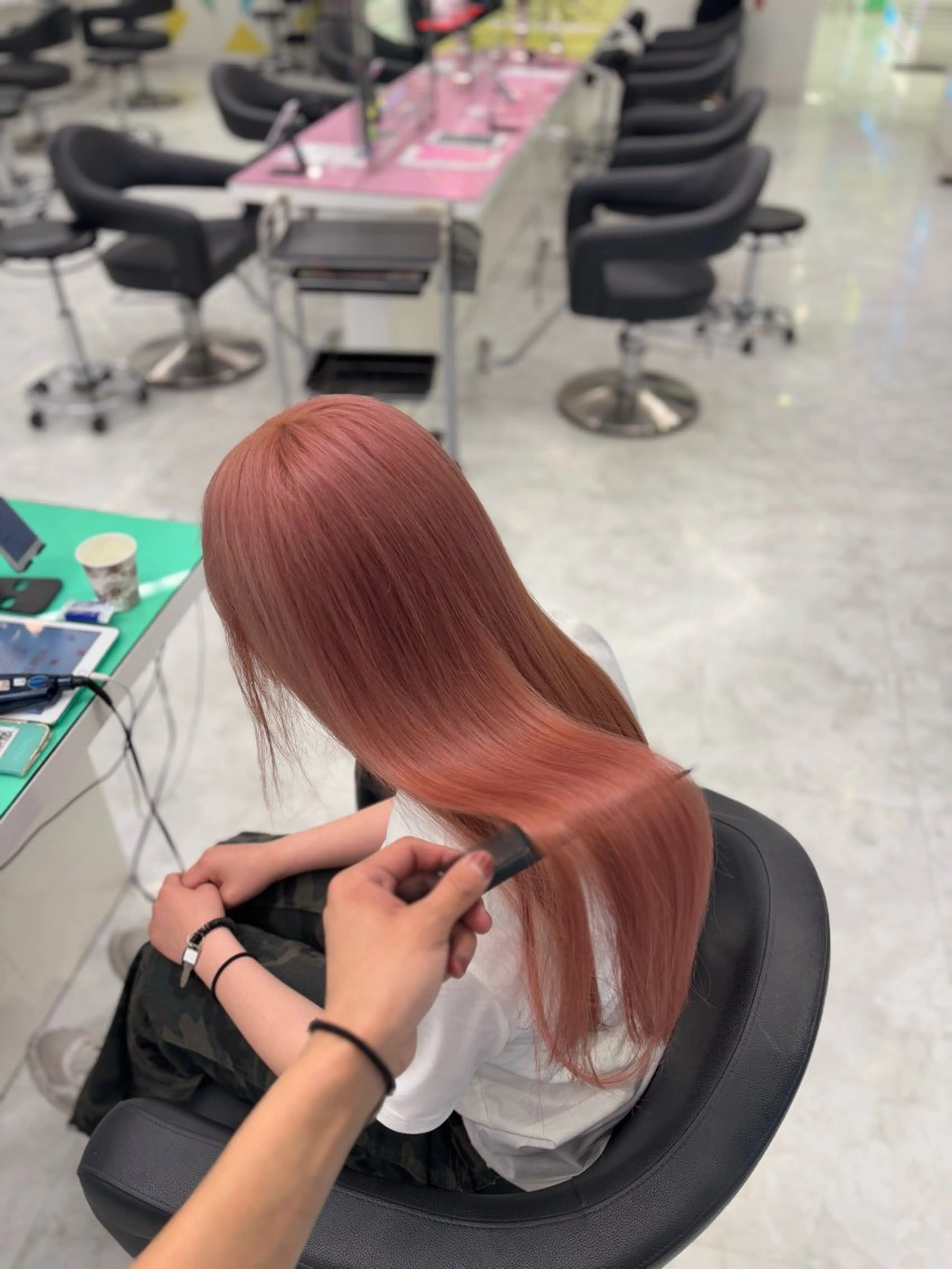 ロング カラー 頭身浴ヘッドスパ🌿 艶カラー/ヒロトのエステ・リラクイメージ