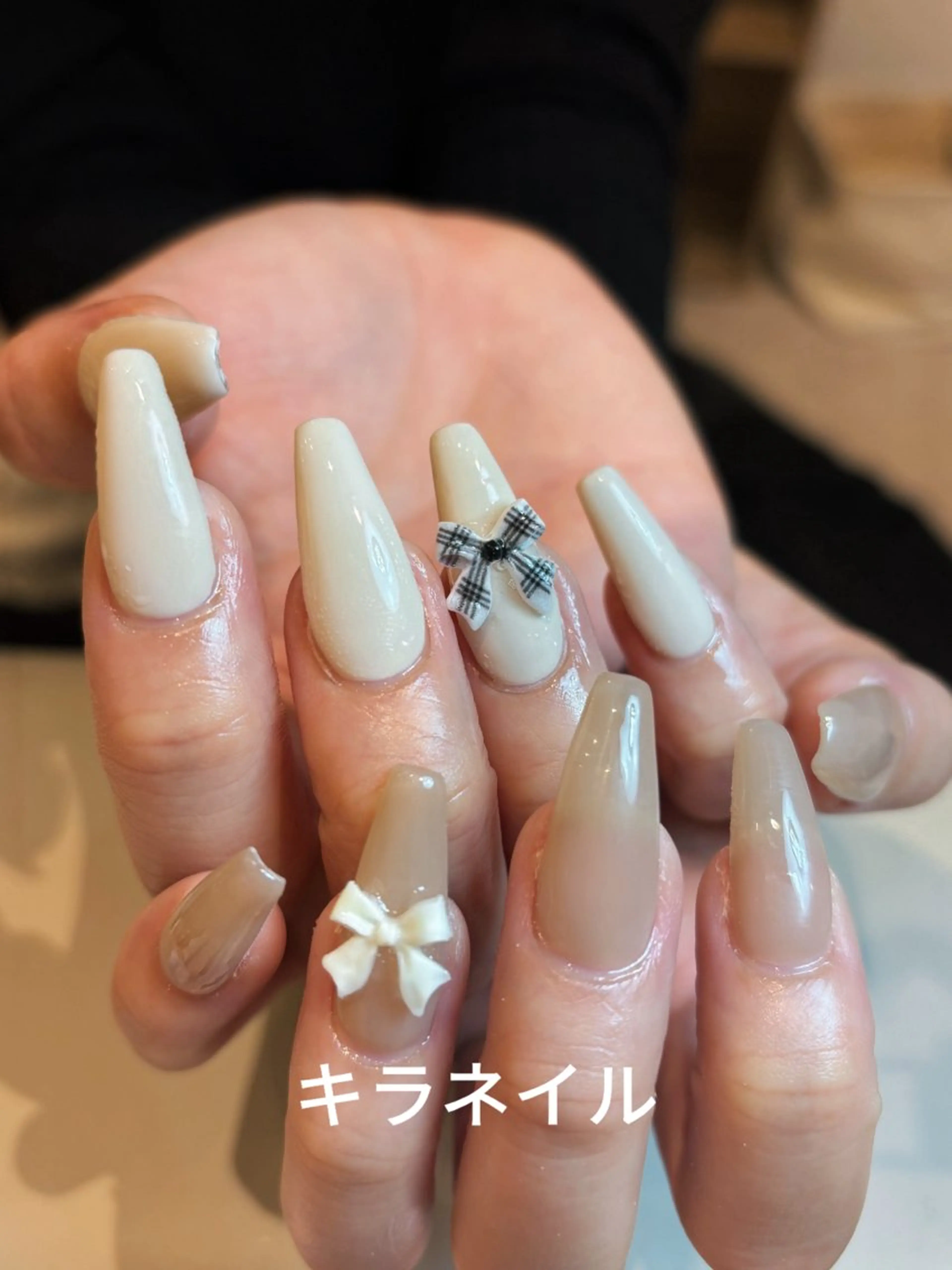 ネイル ハンドネイル 💗ココ✨🪞 🎀co coのネイルデザイン